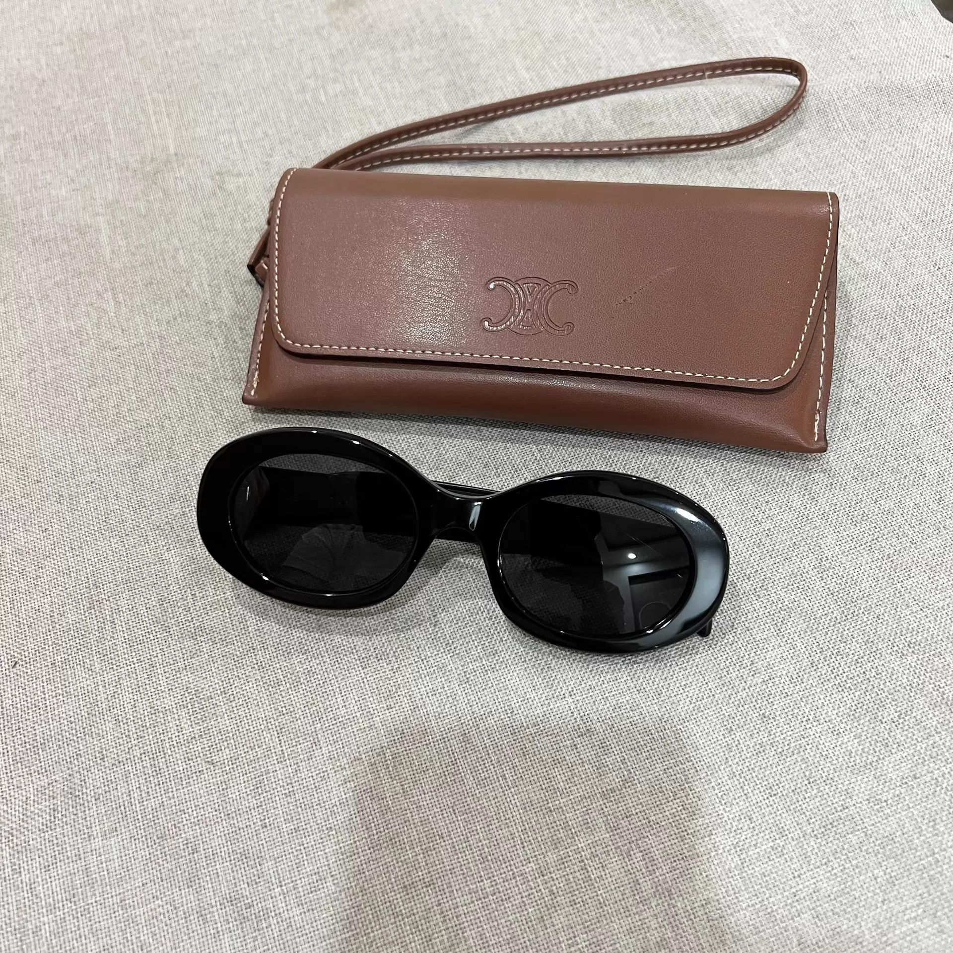 Celine Celine Gold Triomphe Logo Oval Sunglasses 99 New Size ONE SIZE - 1 Thumbnail