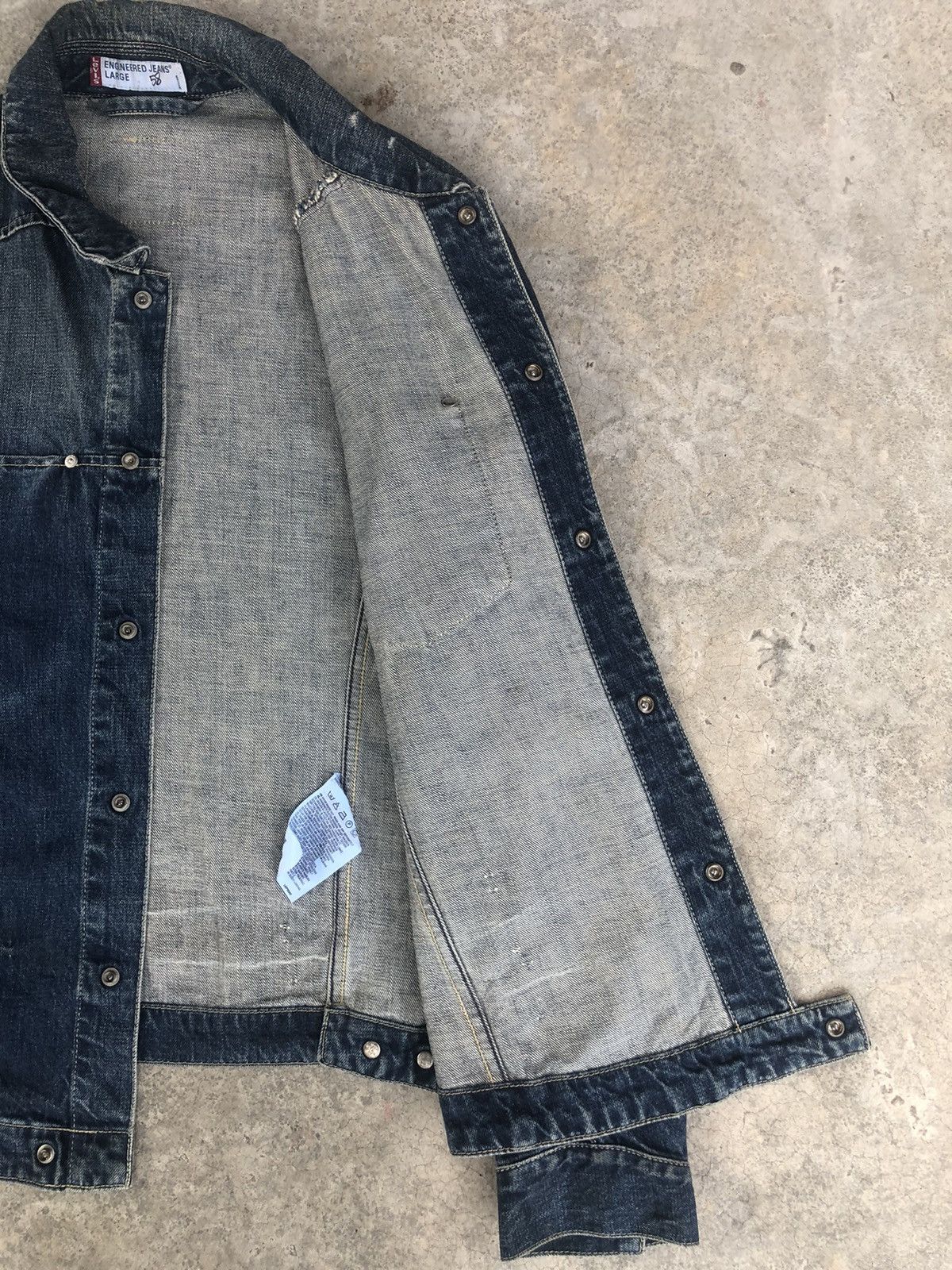 Levi's Y2k Levis Engineered Type 1 Denim Jacket Distressed Size US L / EU 52-54 / 3 - 6 Thumbnail