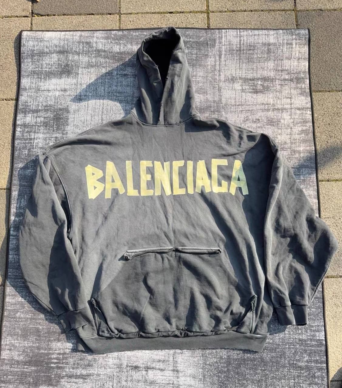 Balenciaga Balenciaga distressed hoodie/sweatshirt with masking tape. Size US L / EU 52-54 / 3 - 1 Thumbnail