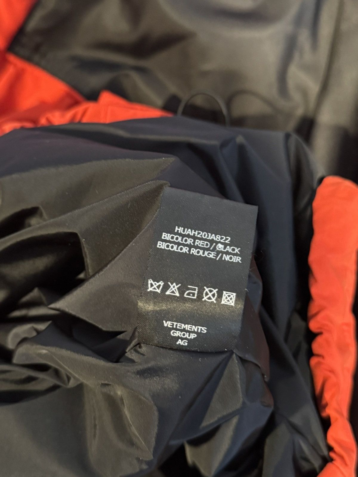 Vetements Vetements 19 AW Incognito Parka *WITH LINER* Size US S / EU 44-46 / 1 - 10 Thumbnail