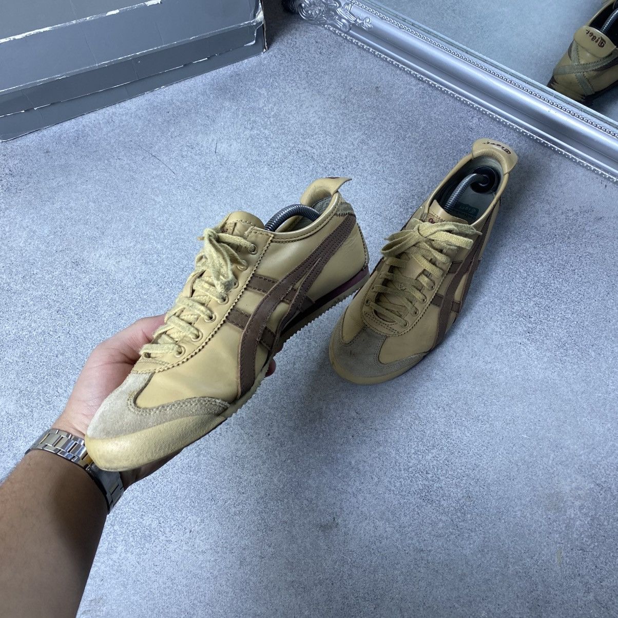 Asics Vintage Asics Onitsuka Tiger Mexico 66 Leather Sneakers Size US 9 / EU 42 - 3 Thumbnail