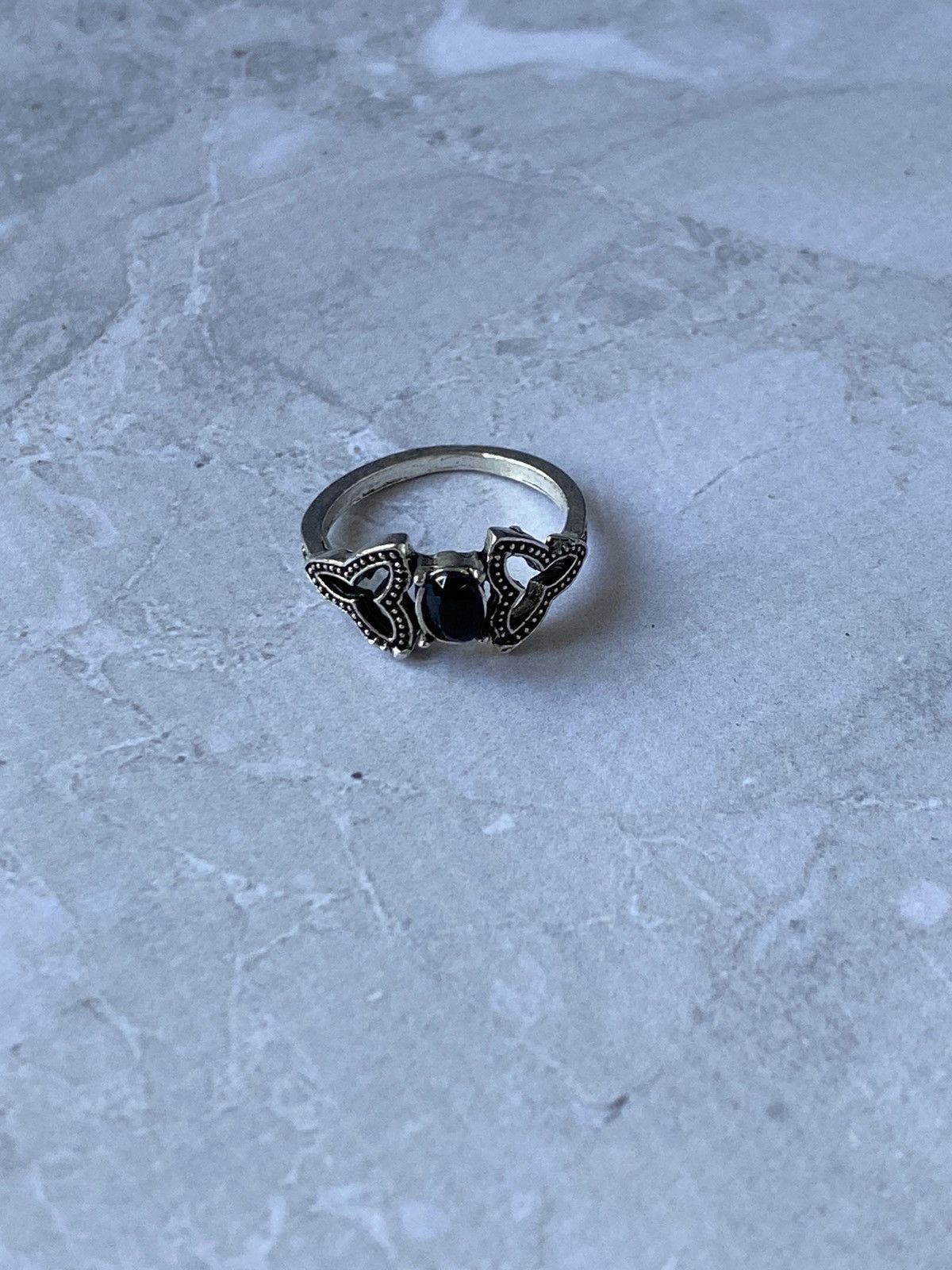 Japanese Brand × Jewelry × Vintage Vintage Ornate Drop Motif Ring - Retro Style Size ONE SIZE - 7 Thumbnail