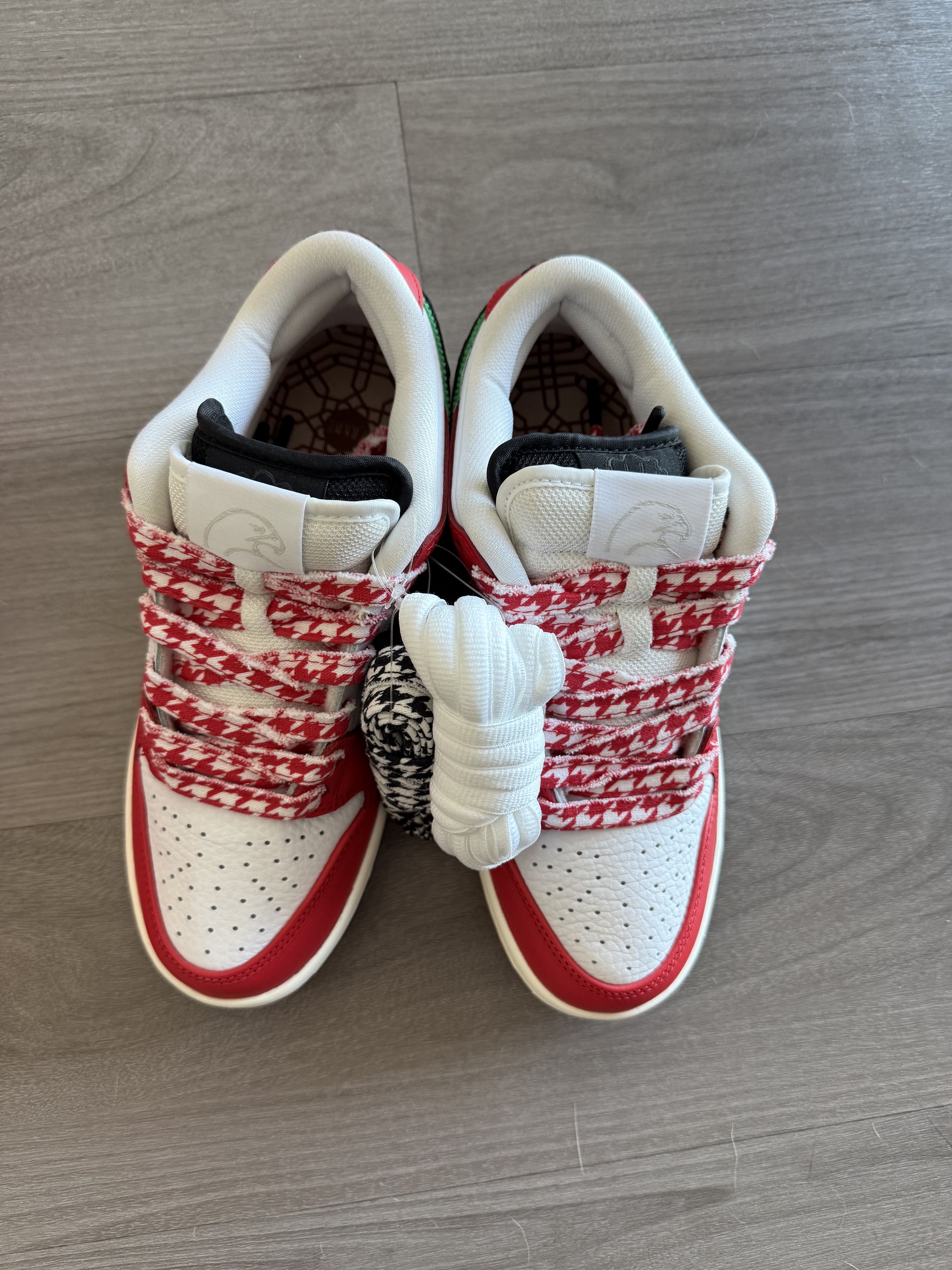 Nike SB Nike SB Dunk Low Frame Skate Habibi (Sz6) New w/ Extra Laces Size US 6 / EU 39 - 6 Thumbnail