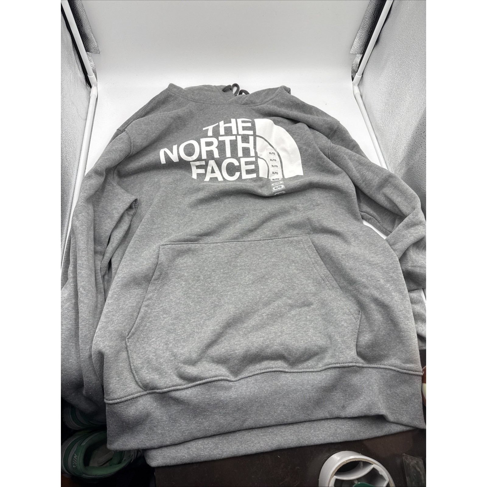 Size Xl Men’s The North Face Hoodie