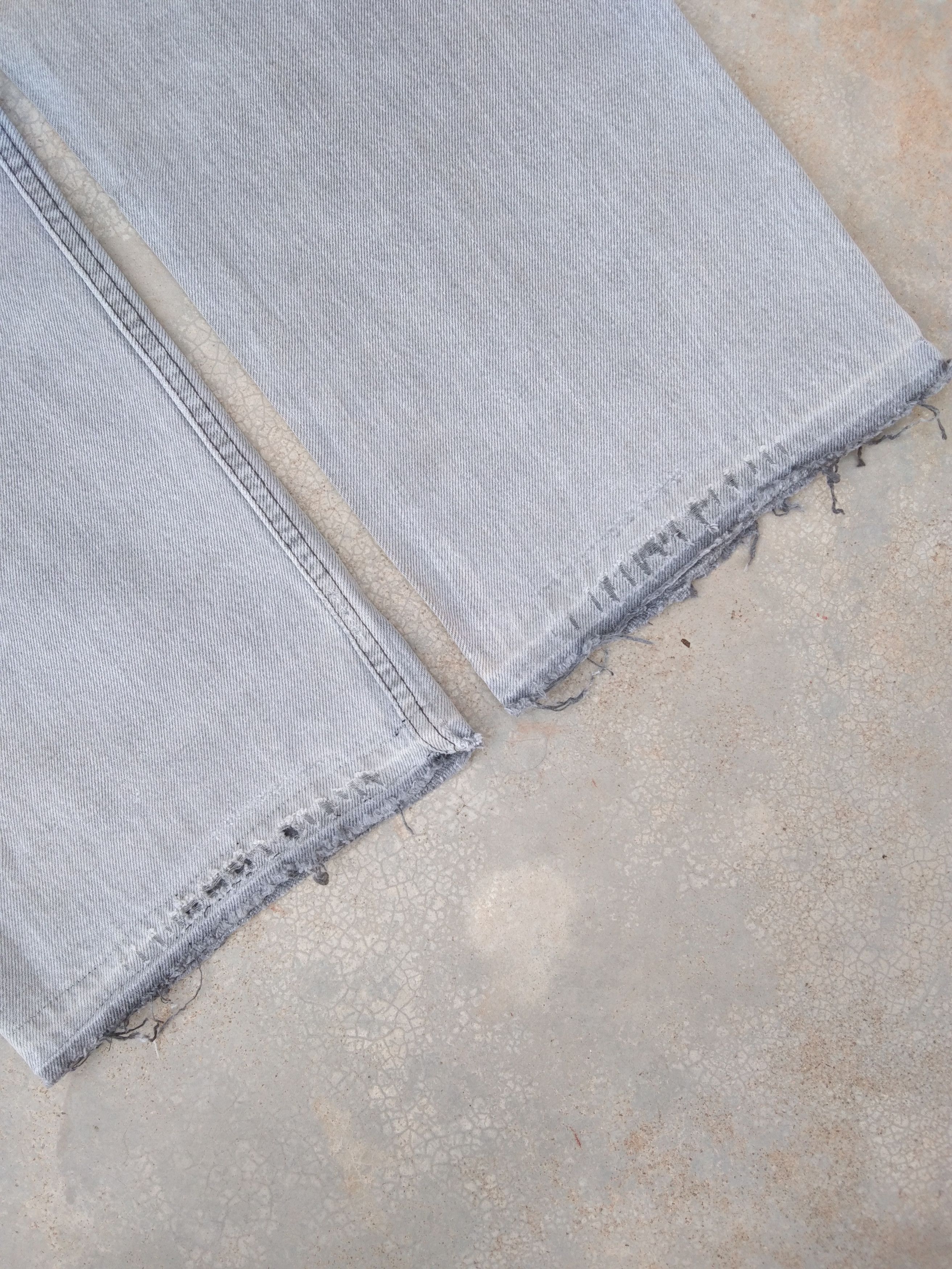 Levi's × Vintage 90s Vintage Levis 501 Made In USA Distressed Jeans 36x29 Size US 36 / EU 52 - 3 Thumbnail
