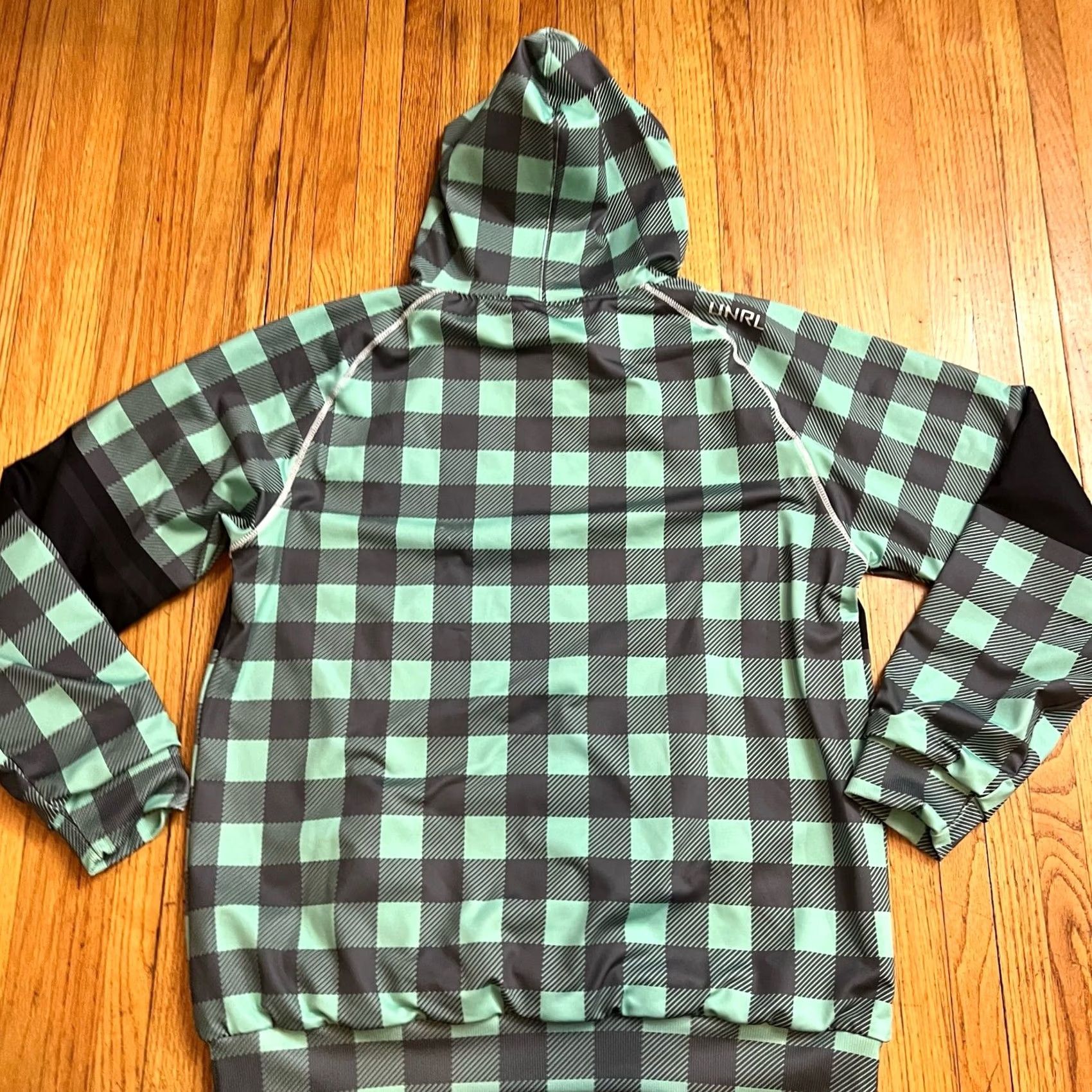 Vintage UNRL Hoodie Womens Medium Silk Series Plaid Mint Mountain Lined Sweatshirt Size M / US 6-8 / IT 42-44 - 4 Thumbnail