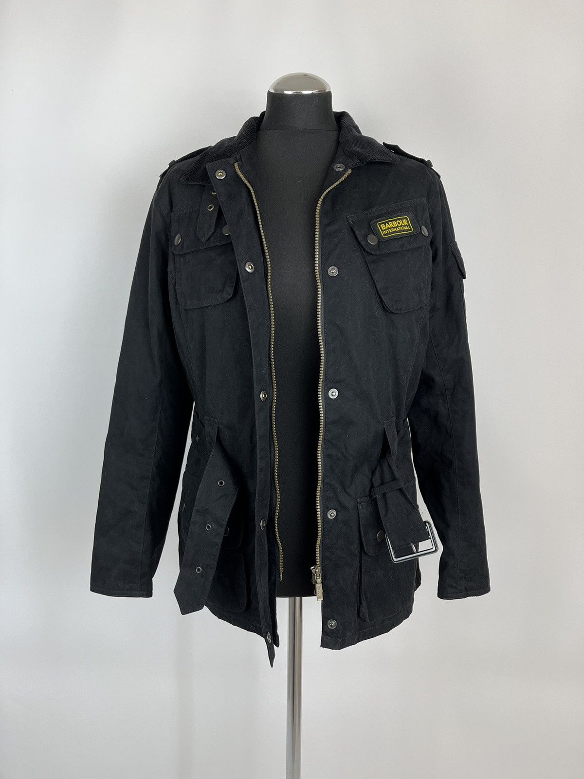 Barbour × Designer Barbour L1281 International Jacket UK 12 Black Belted (0362) Size M / US 6-8 / IT 42-44 - 4 Thumbnail