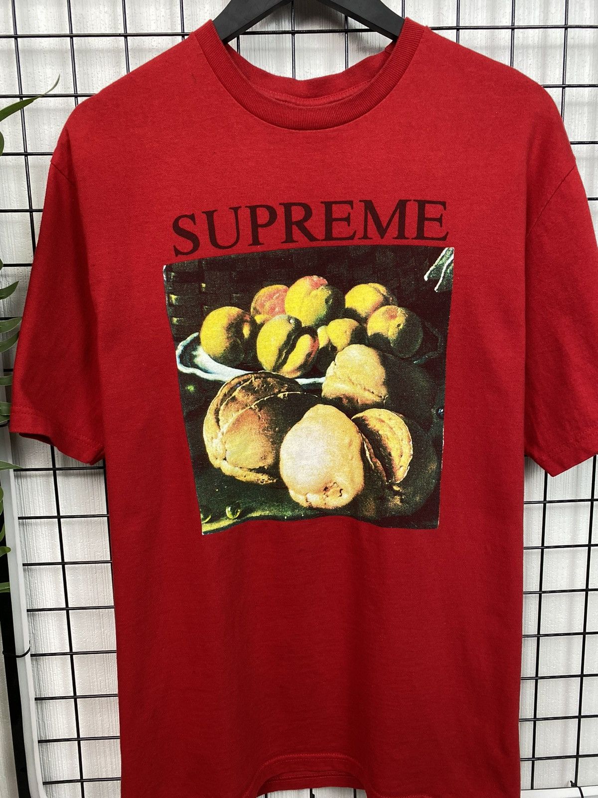 Supreme Supreme Still Life Tee (FW18) L size red Men’s L Hype OG Size US L / EU 52-54 / 3 - 8 Thumbnail