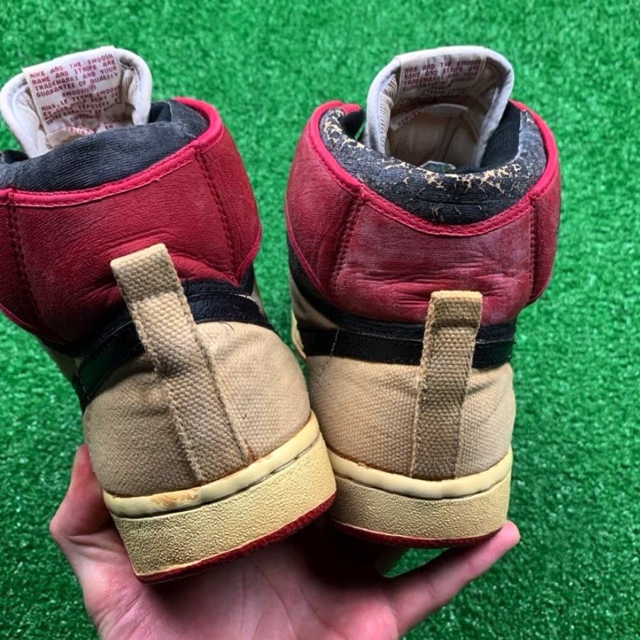 Nike Nike Air Jordan 1 AJKO Chicago Red White Rare Vintage 85 8.5 Bred Royal OG 1985 Men Sneaker Basketball White Nike Air 1985 US Shoe Size 8.5 Mens Size US 9 / EU 42 - 4 Thumbnail