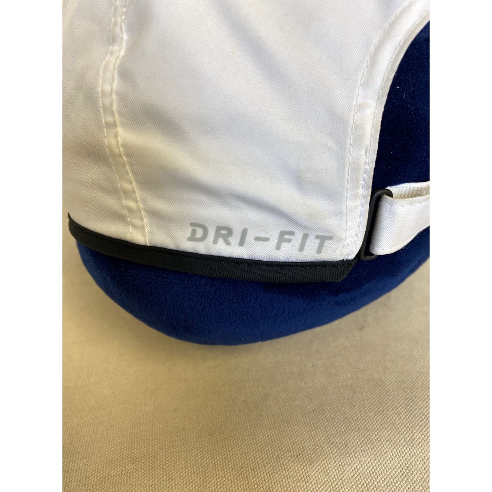 Nike Nike Baseball Cap Mens Adjustable Strap Back White Lightweight Golf Tennis Sports Hat Size ONE SIZE - 3 Thumbnail