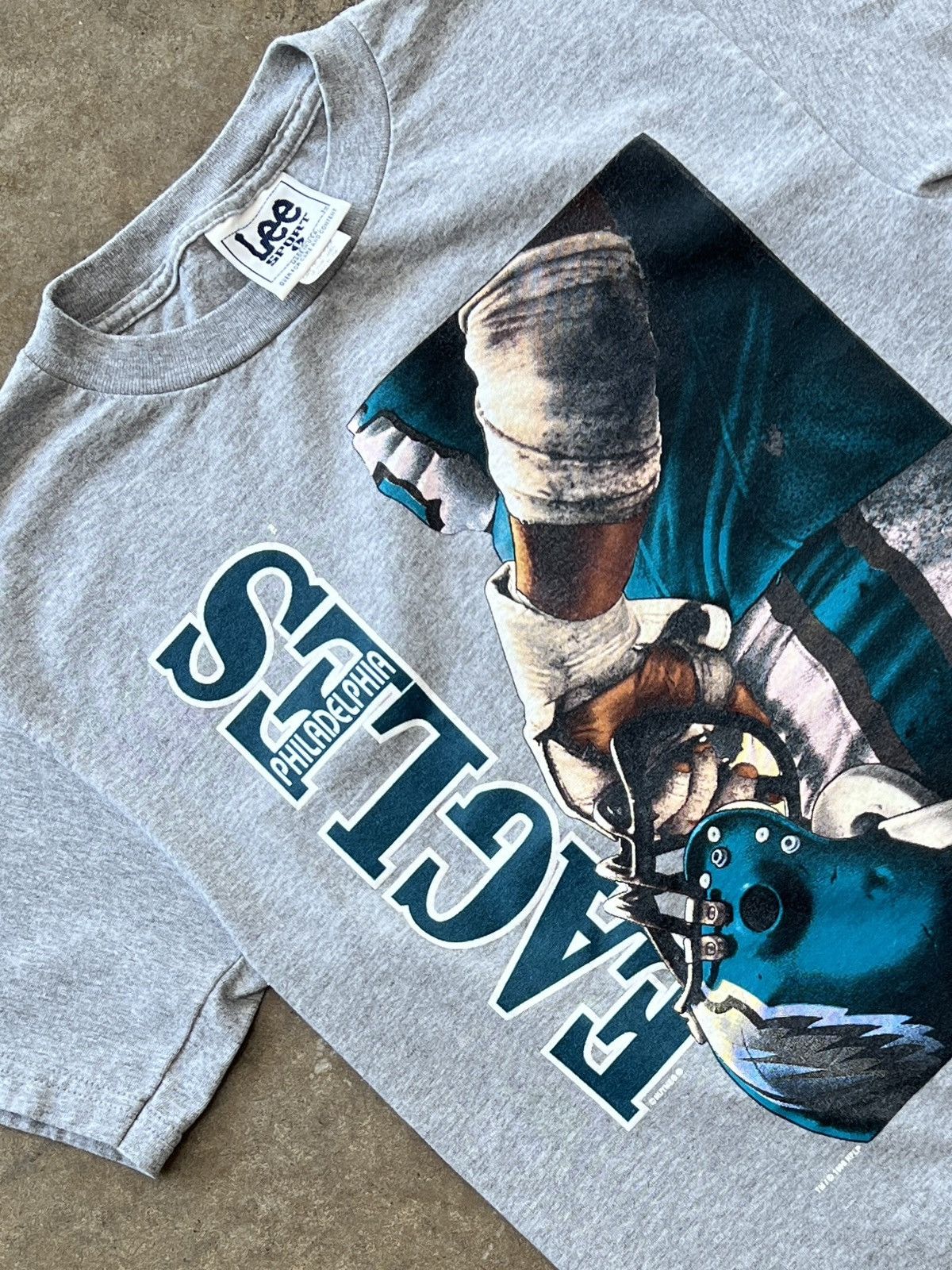 Vintage 1998 Philadelphia Eagles Nutmeg Tee Lee Tag Large
