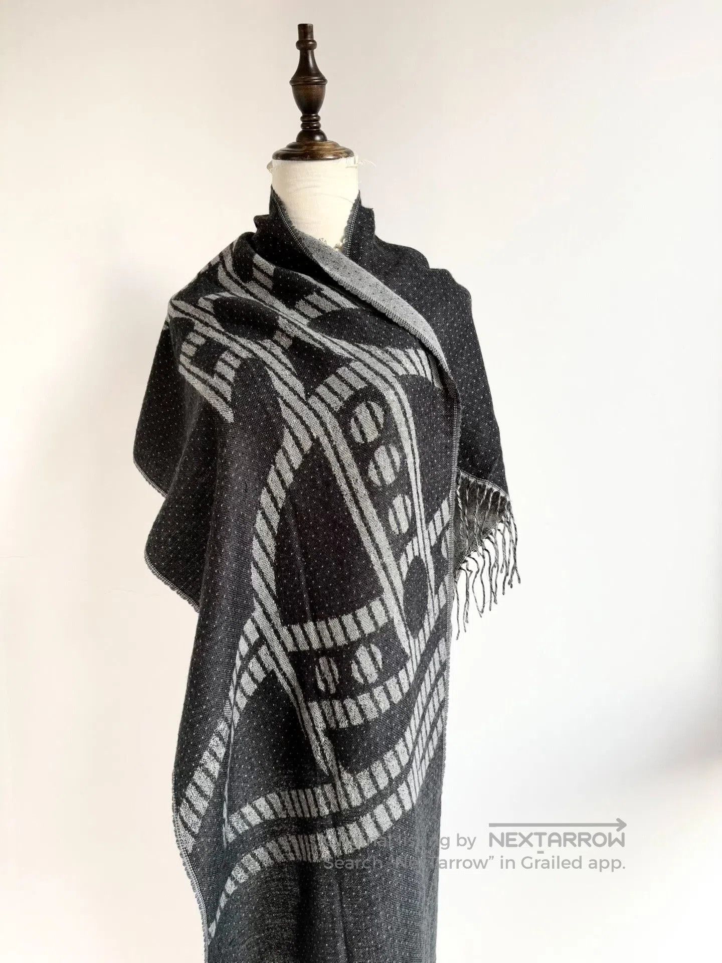 Vivienne Westwood Vivienne Westwood Black Gray Polka Dot Scarf. Size ONE SIZE - 1 Thumbnail