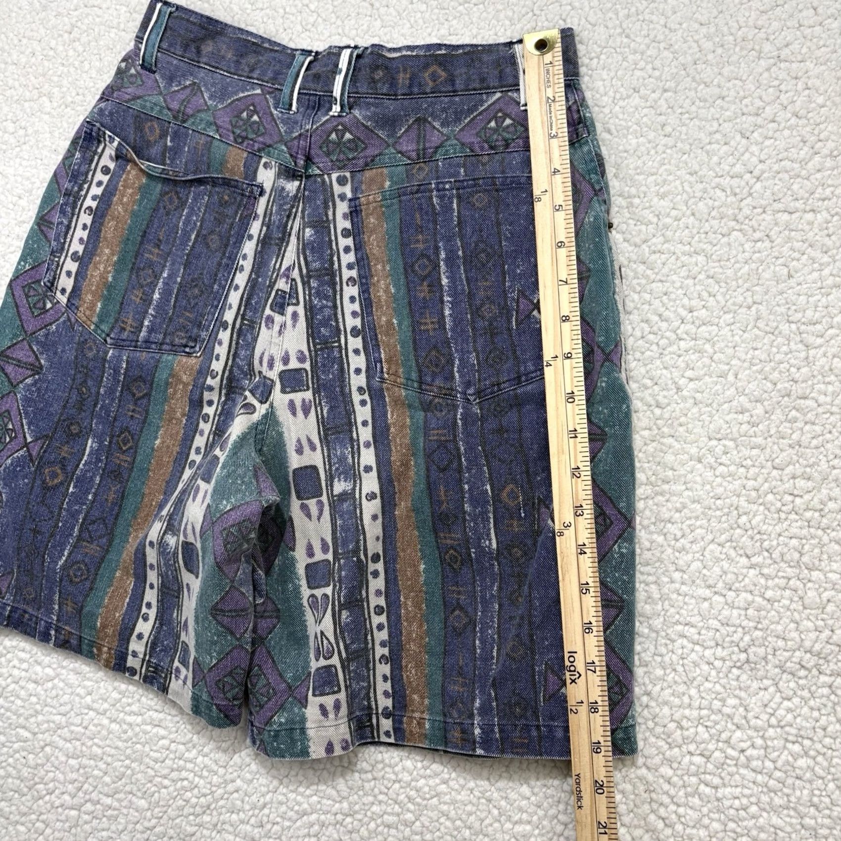 Vintage VINTAGE No Boundaries Denim Aztec Print Jean Mom Shorts Size 7 26” 90s Y2K Size 28" / US 6 / IT 42 - 7 Thumbnail