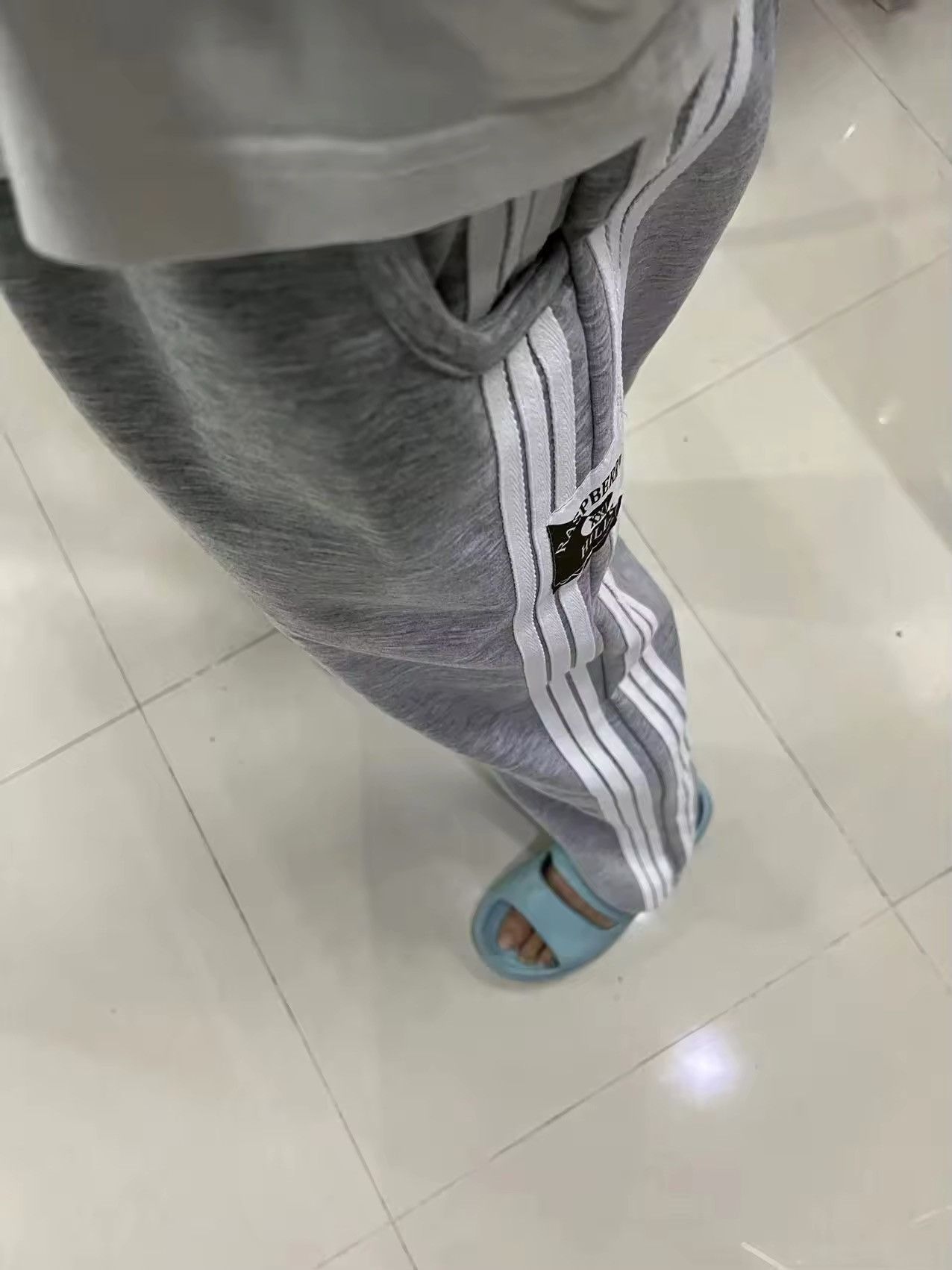 Japanese Brand × Vintage Retro Style Stripe Baggy Casual Pants Elastic Waist Size US 31 - 6 Thumbnail