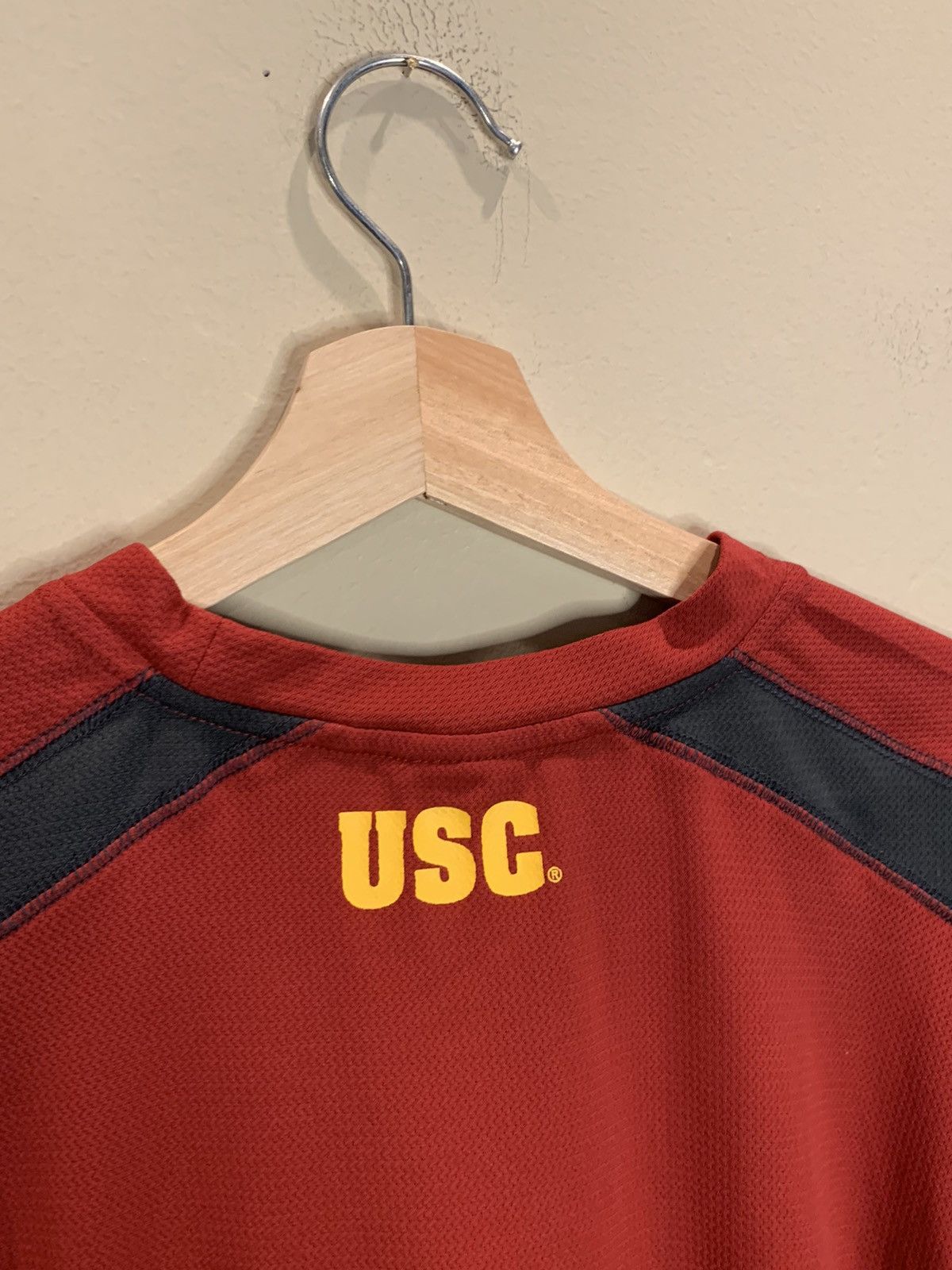 Nike *RARE* Nike x USC Trojans Dri-Fit Collegiate Jersey Shirt Size US M / EU 48-50 / 2 - 4 Thumbnail