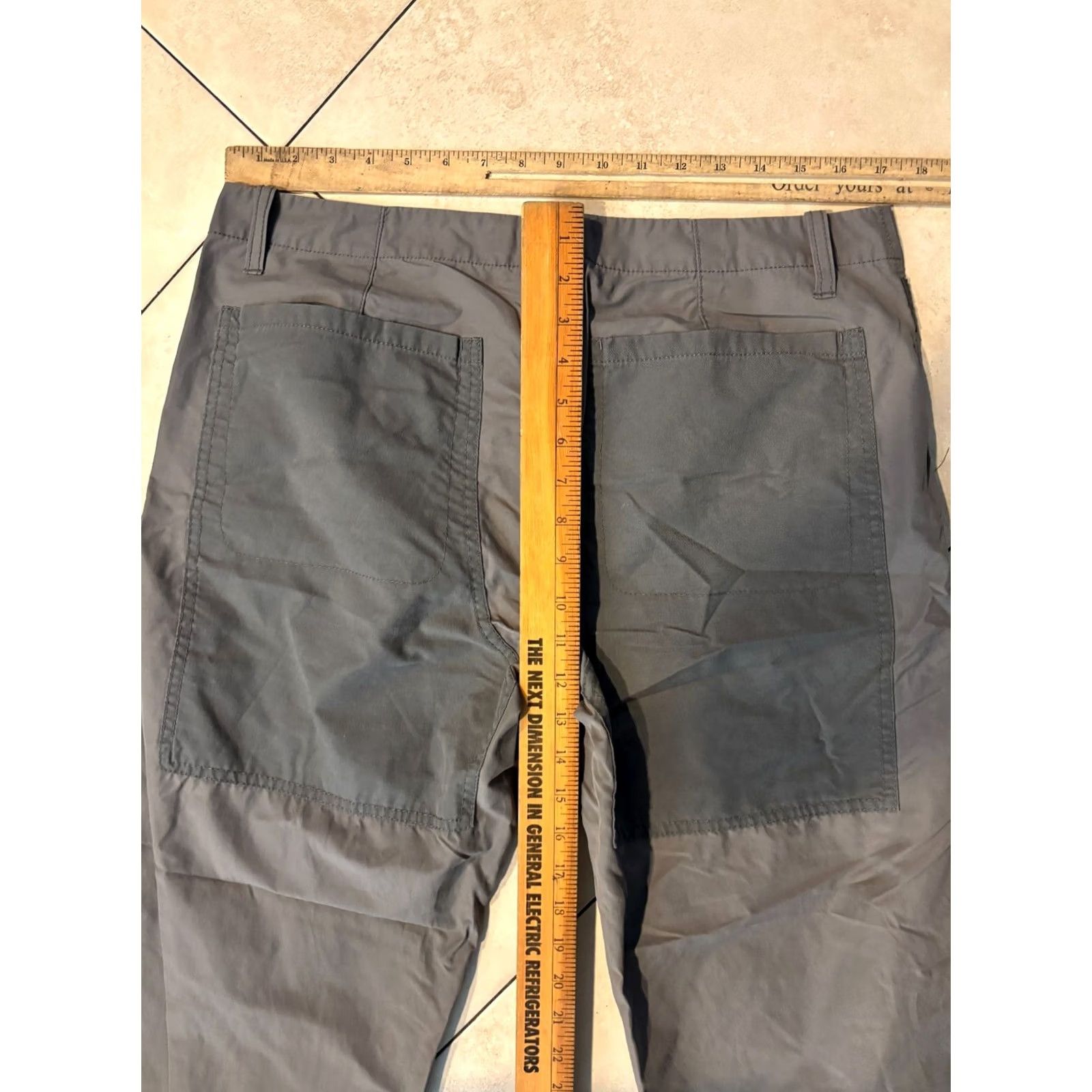 Armani Exchange VINTAGE Armani Exchange Pants Size 34 Gray Track Pants Activewear Drawstring Men Y2K Size US 34 / EU 50 - 5 Thumbnail
