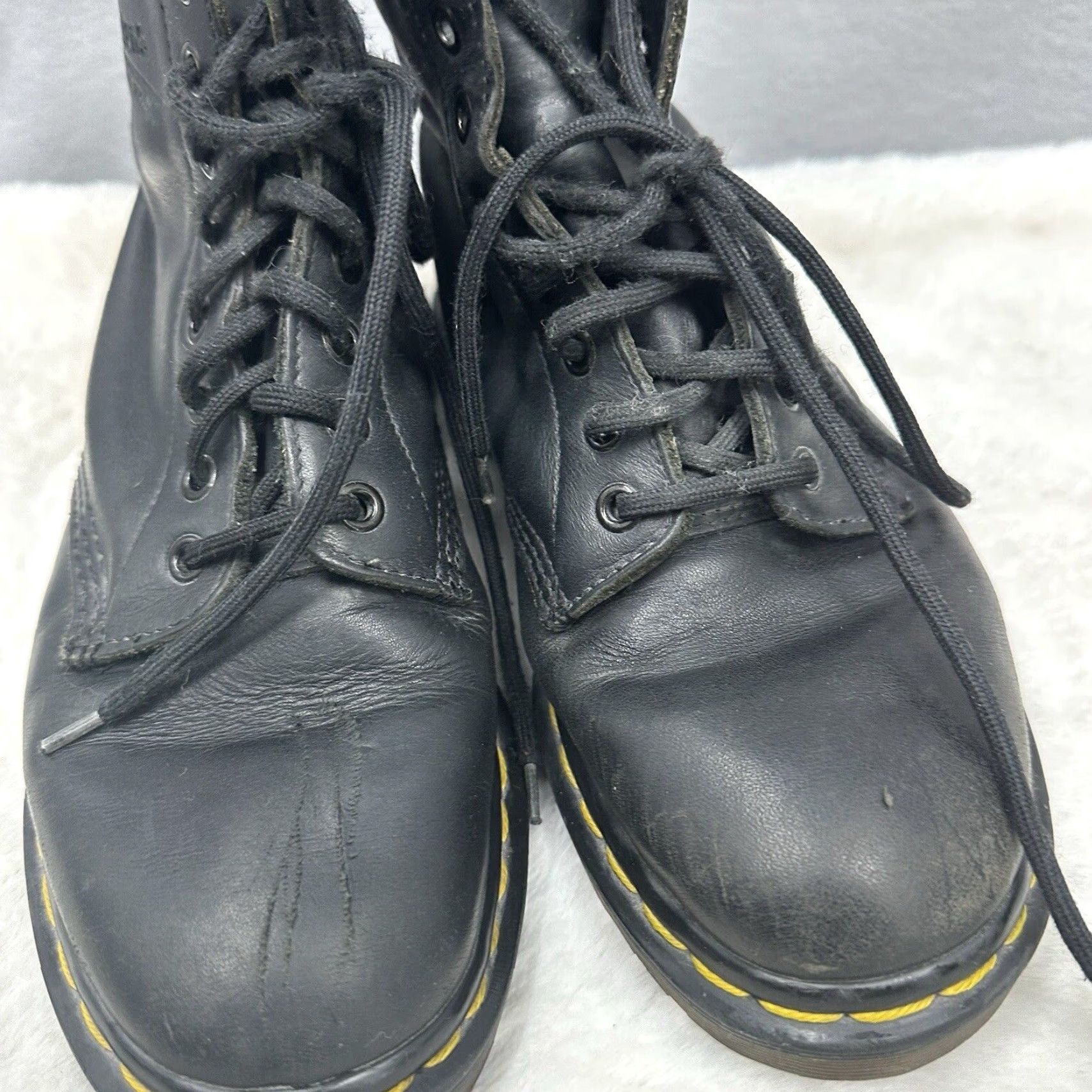 Dr. Martens VINTAGE Dr. Martens 1460 Combat Boots Women's UK 6 Leather Black 90s Style Ankle Mid Cut Boots Size US 6 / IT 36 - 3 Thumbnail