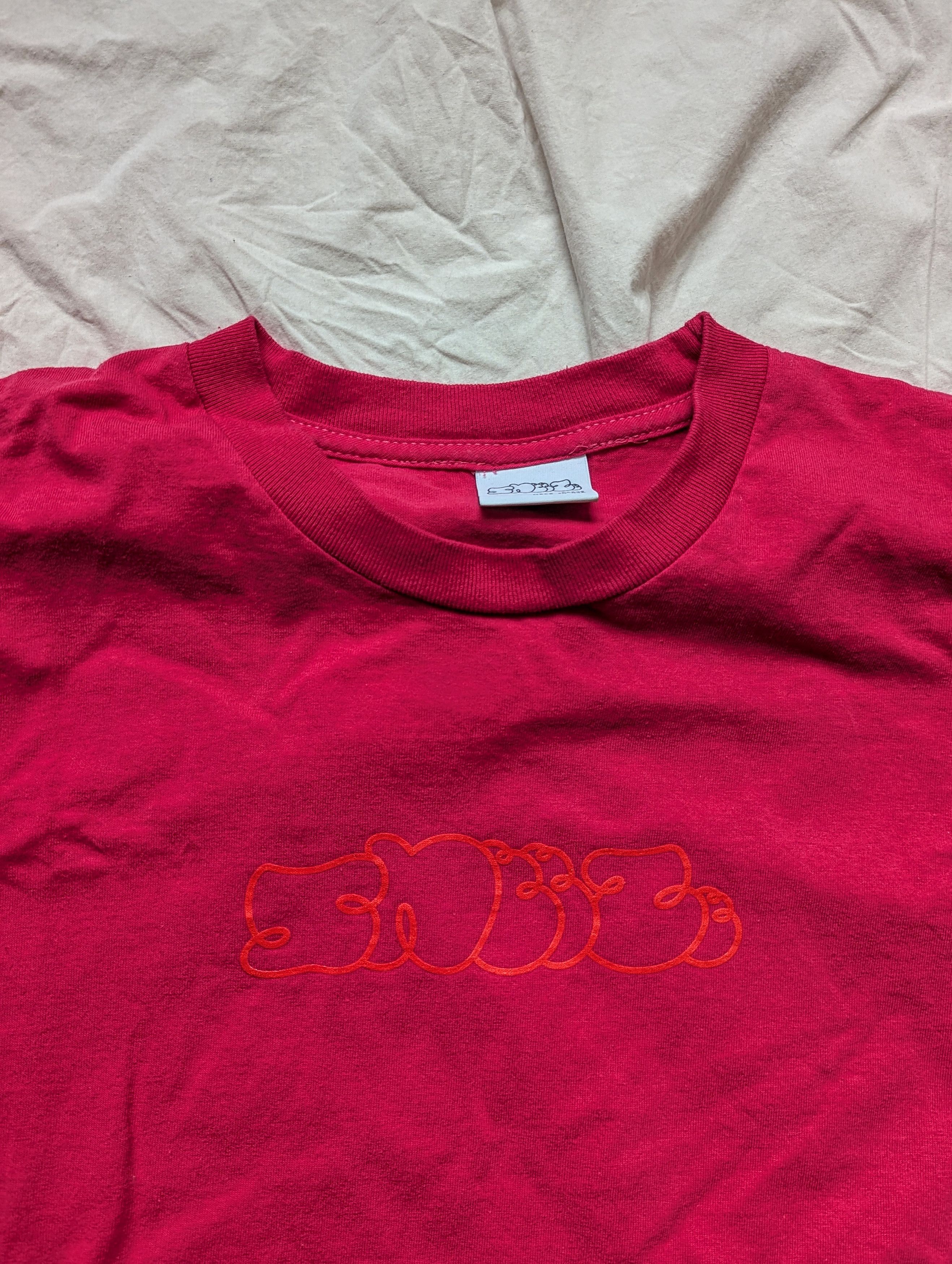 Sneeze Magazine Snneze mag logo tee (hot pink) Size US L / EU 52-54 / 3 - 1 Thumbnail