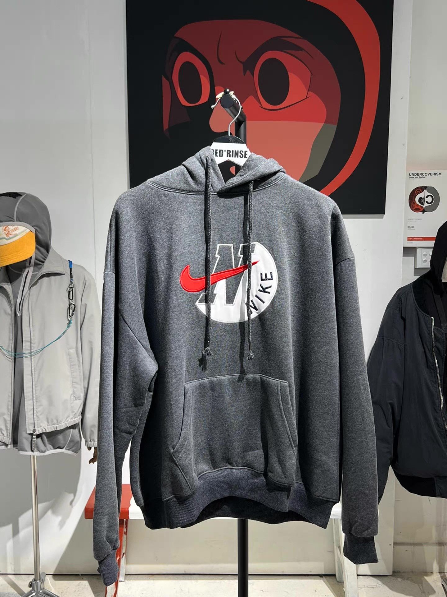 Nike Nike Vintage Dark Gray Embroidered Hoodie Q13 Size US L / EU 52-54 / 3 - 1 Thumbnail