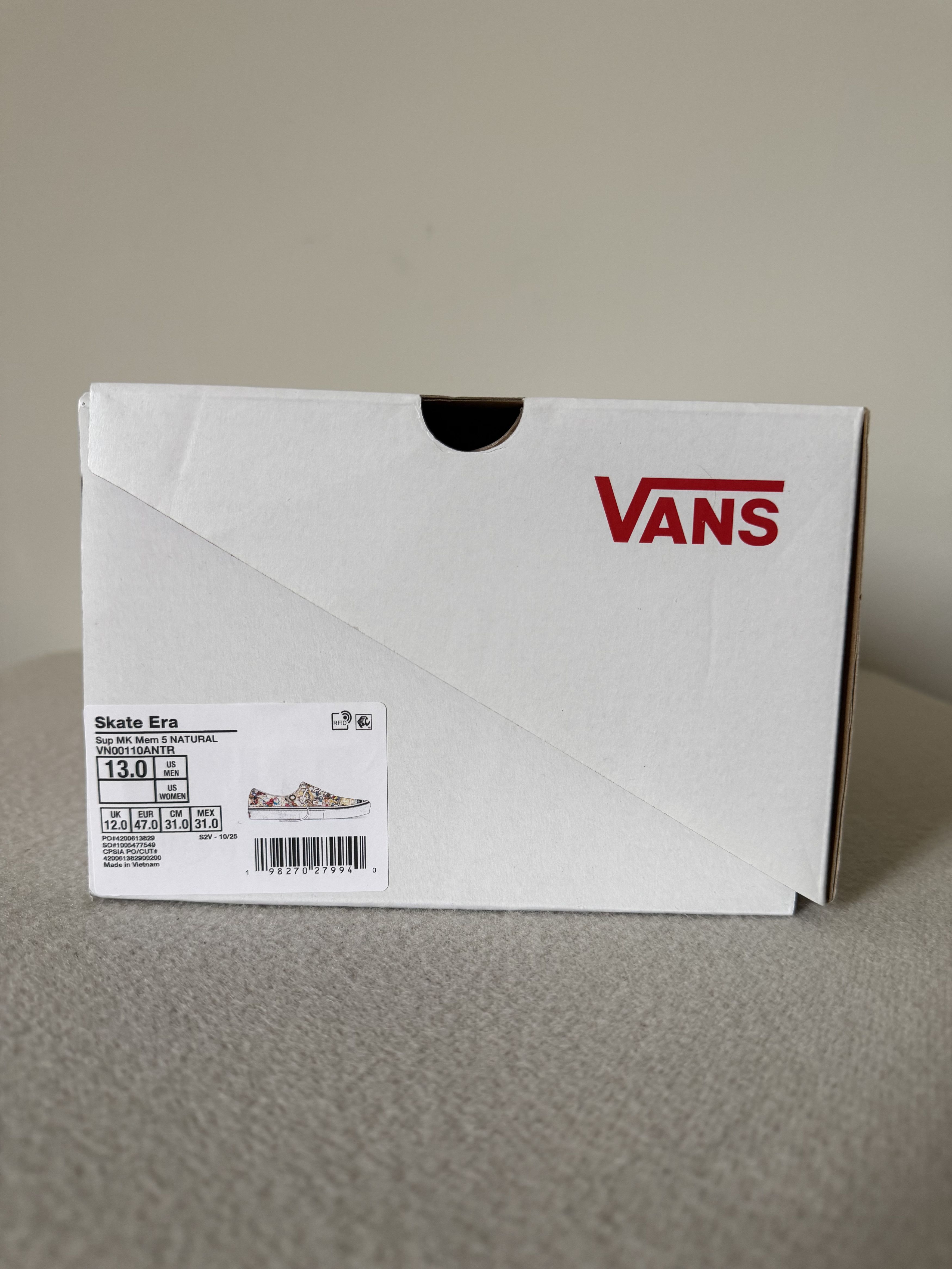 Supreme × Vans Supreme Vans Skate Era Mike Kelley in White Size US 13 / EU 46 - 8 Thumbnail