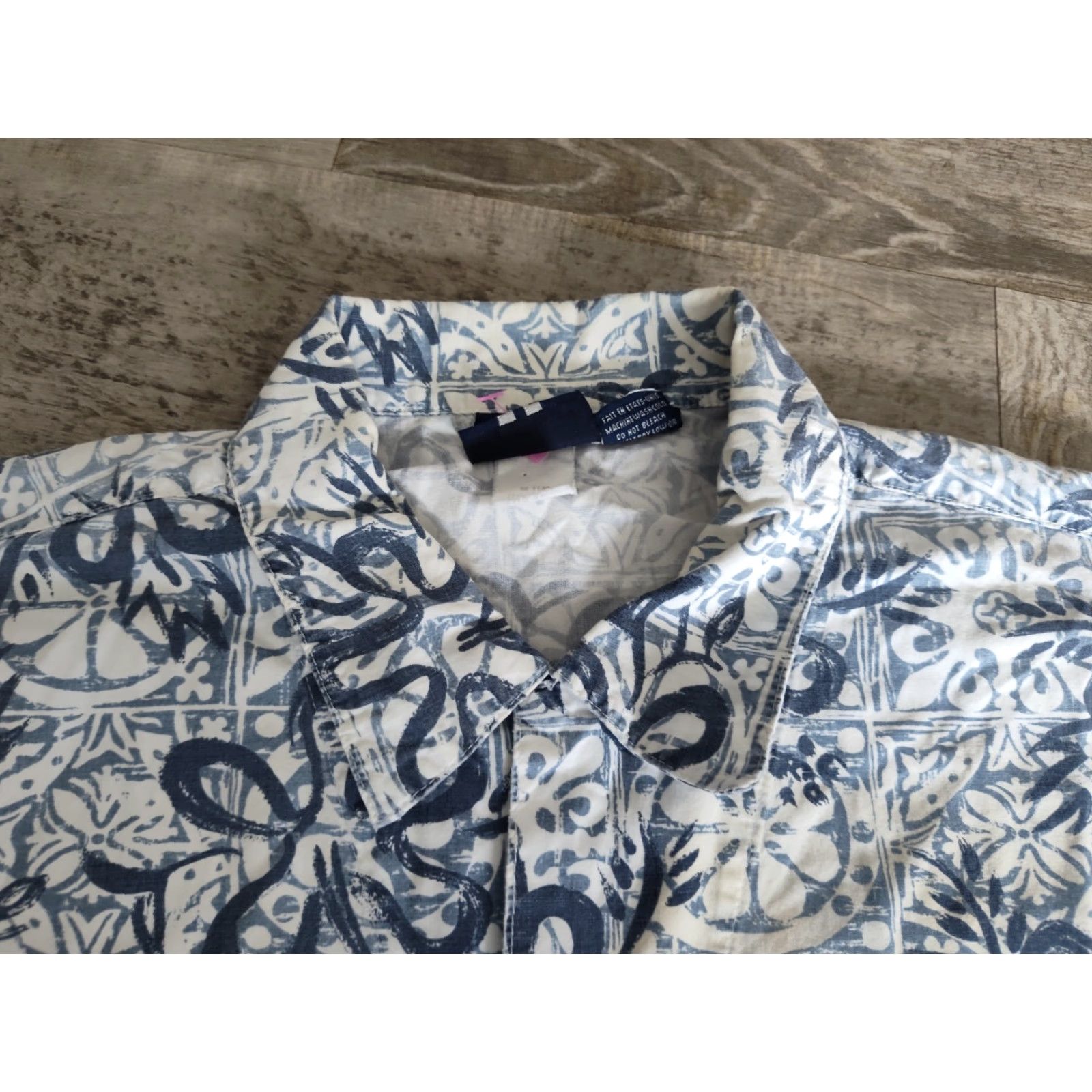 No Fear VINTAGE No Fear Hawaiian Shirt Men Large Short Sleeve Button Up Floral Summer Casual Beach USA Made Size US L / EU 52-54 / 3 - 5 Thumbnail
