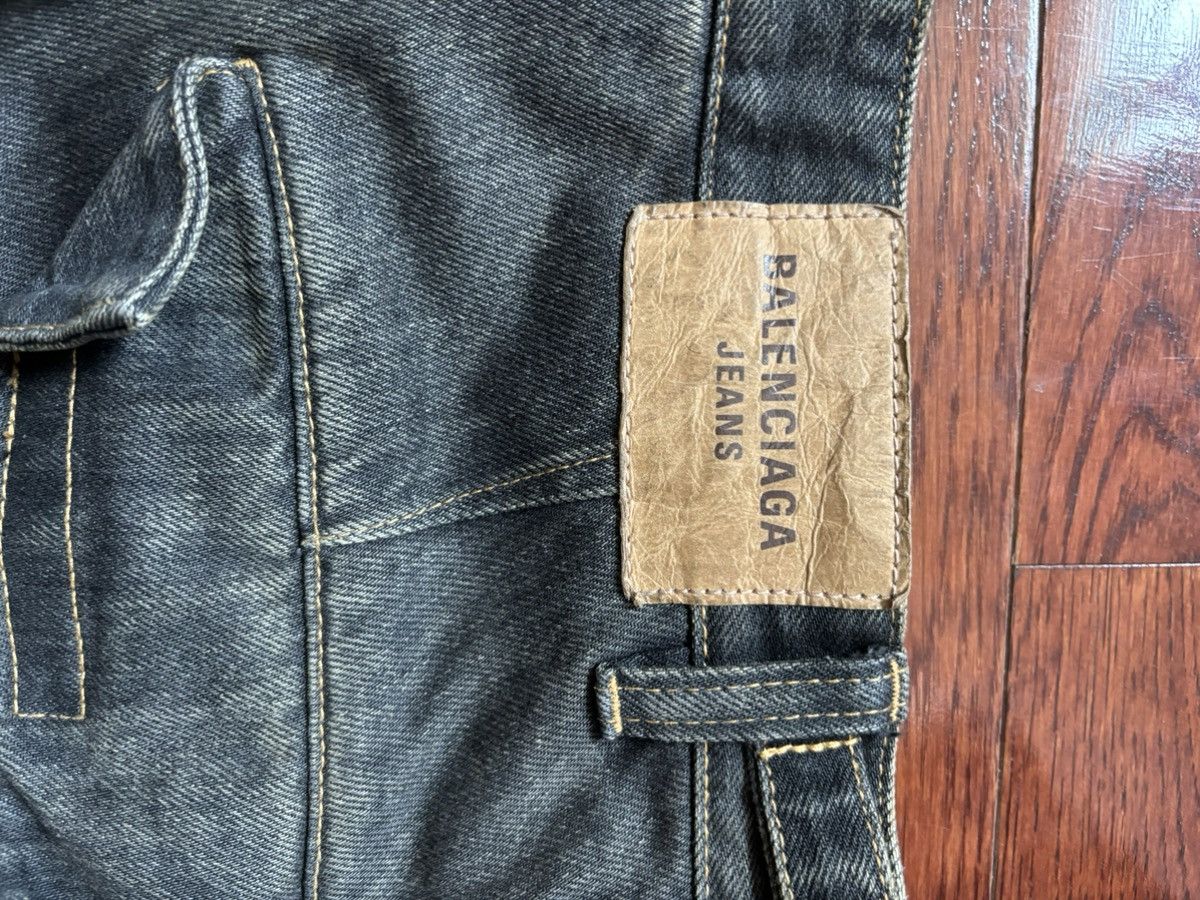 Balenciaga Balenciaga Japanese Denim Cargo Pants Size US 32 / EU 48 - 4 Thumbnail