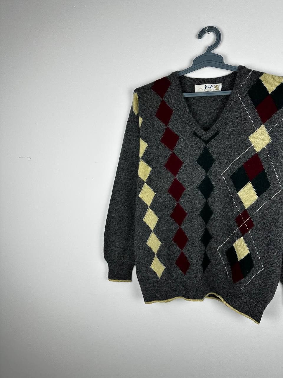 Pringle Of Scotland × Vintage Vintage Pringle Sports Pure Wool Abstract Geometric Sweater Size US L / EU 52-54 / 3 - 2 Thumbnail