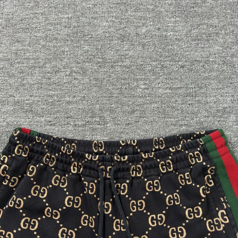 Gucci Size XL Old flower full-print shorts 2503-Nextarrow