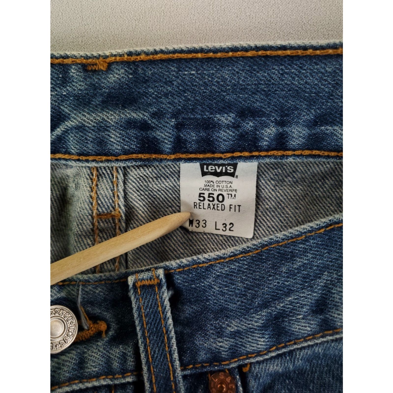 Levi's VINTAGE Levi's 550 Jeans Blue Mens 32x31 Inseam 31 Tapered 90s Mens jeans Size US 32 / EU 48 - 4 Thumbnail