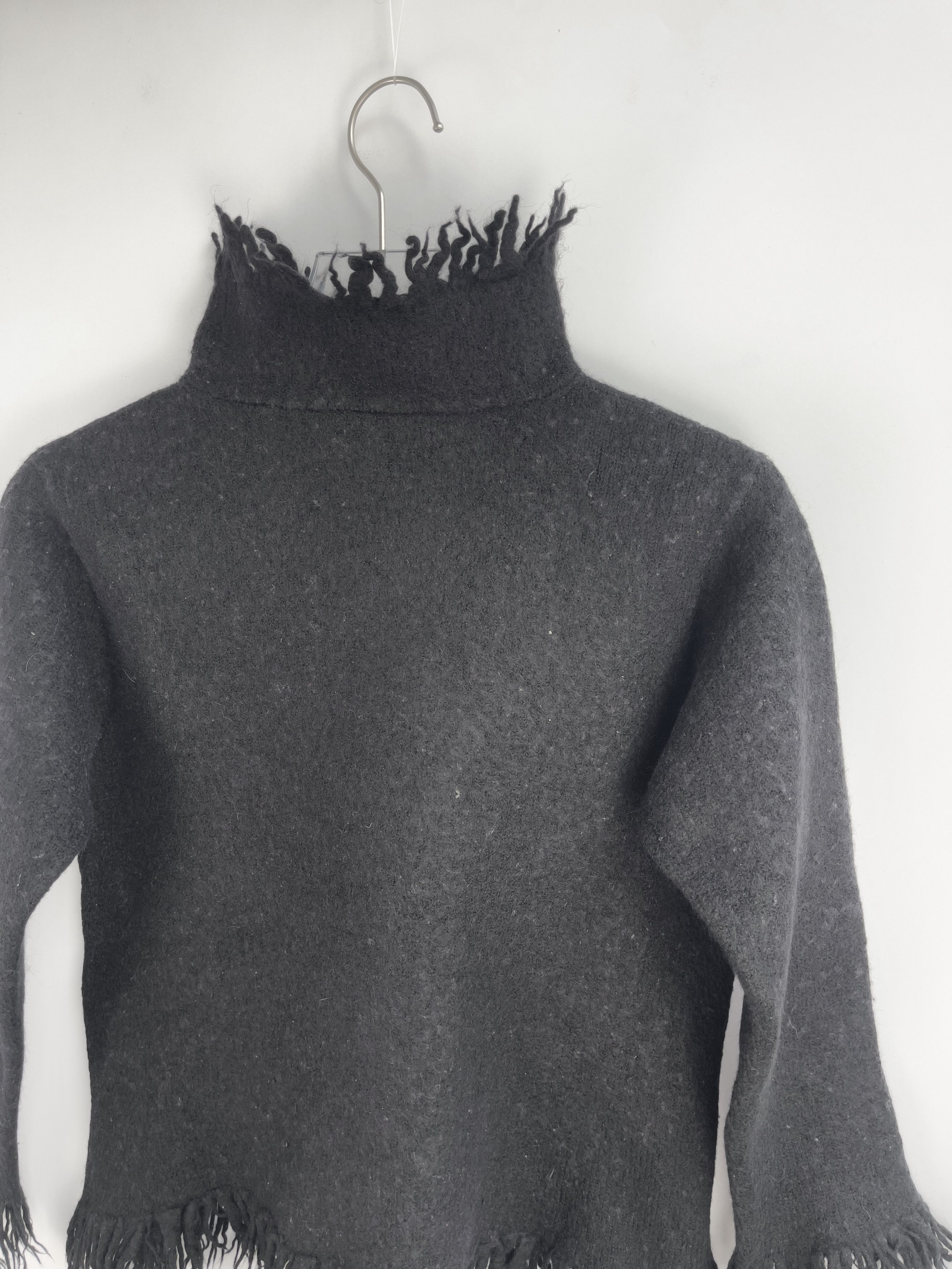 Comme des Garcons Rare AW1992 Tricot Comme des Garcons Fringe Sweater Size US S / EU 44-46 / 1 - 4 Thumbnail