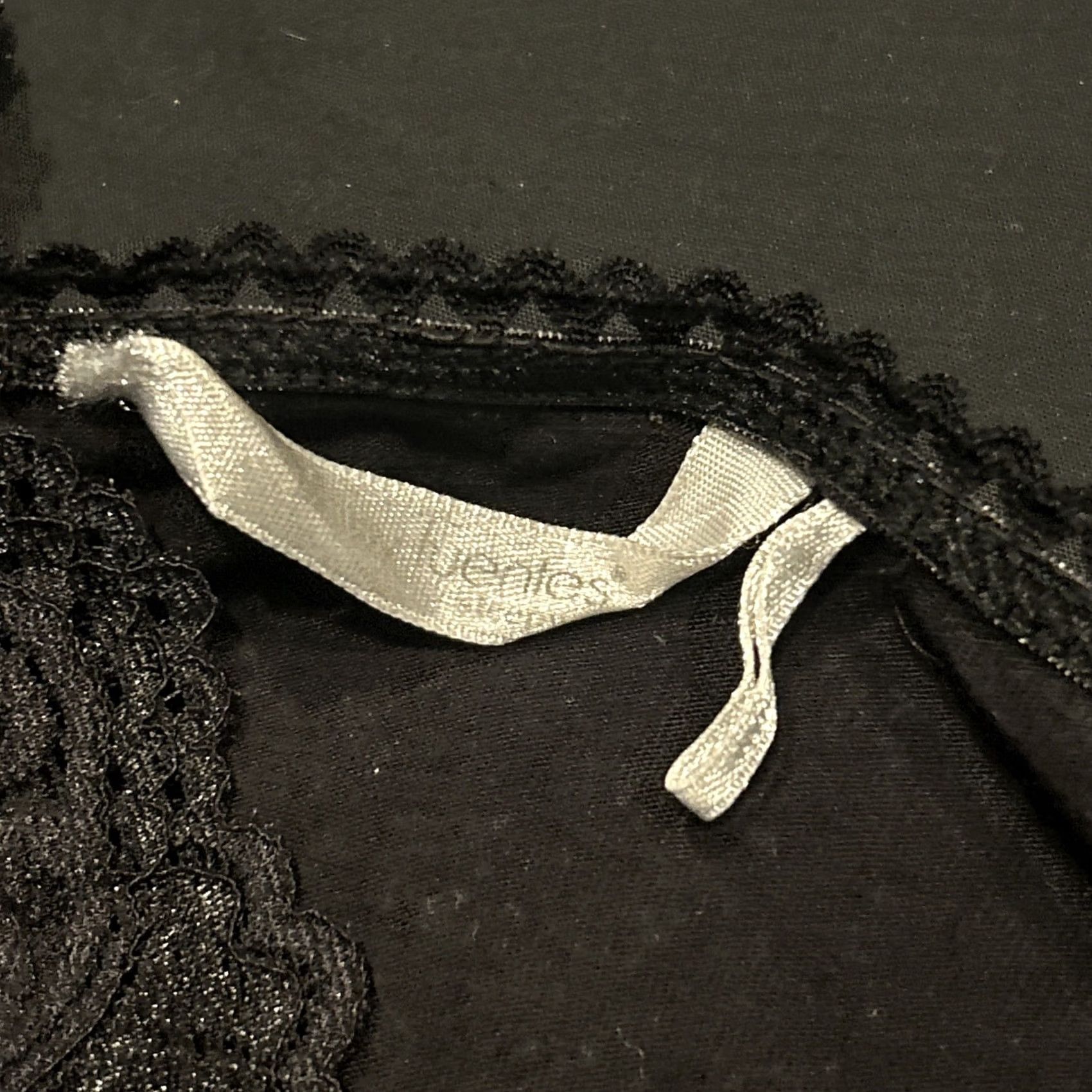 Vintage Daisy Fuentes Camisole Tank Lace Black L Sleeveless V Neck Women’s Size L / US 10 / IT 46 - 2 Thumbnail
