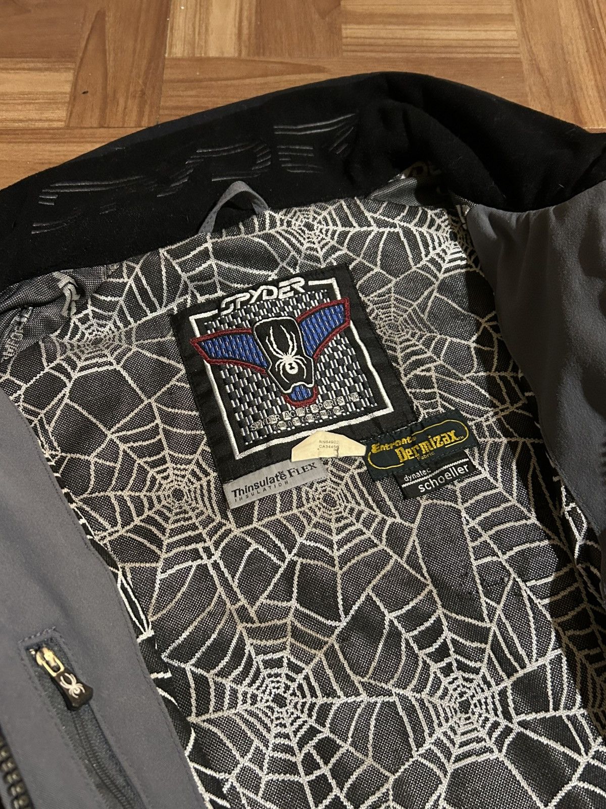 Spyder Vintage Spyder Heavy Jacket with Spider Web Liner Size US L / EU 52-54 / 3 - 10 Thumbnail