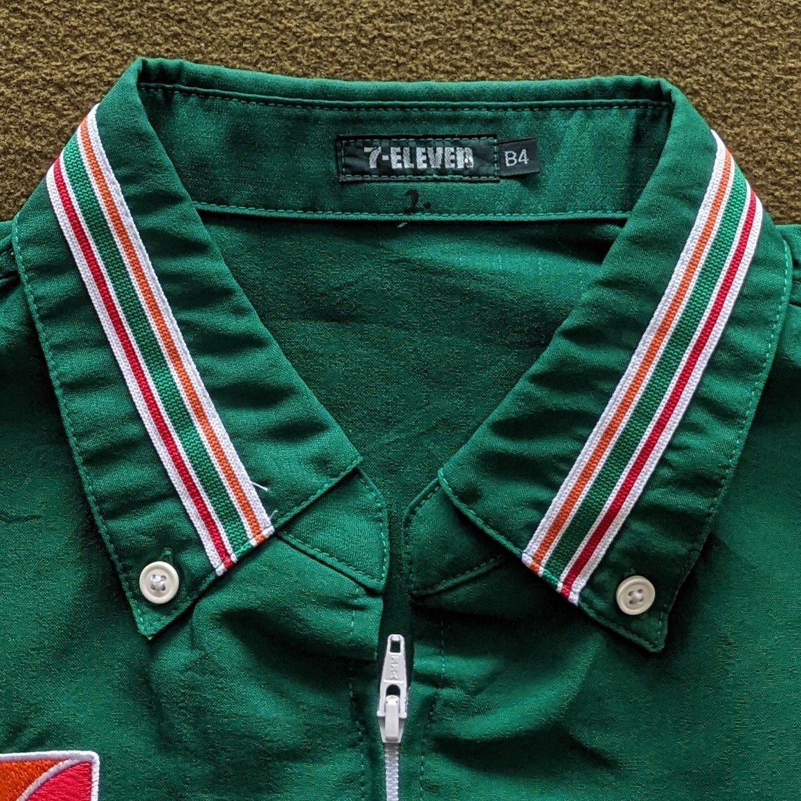 Vintage Vintage 7 ELEVEN Uniform Workers Jacket Size US L / EU 52-54 / 3 - 5 Thumbnail