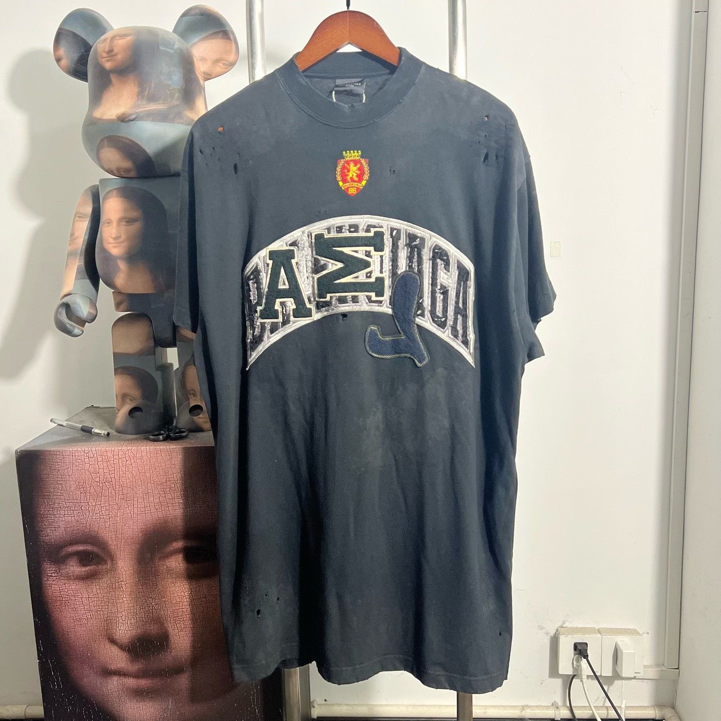 Balenciaga Balenciaga T-Shirt l Men Size US L / EU 52-54 / 3 - 1 Thumbnail