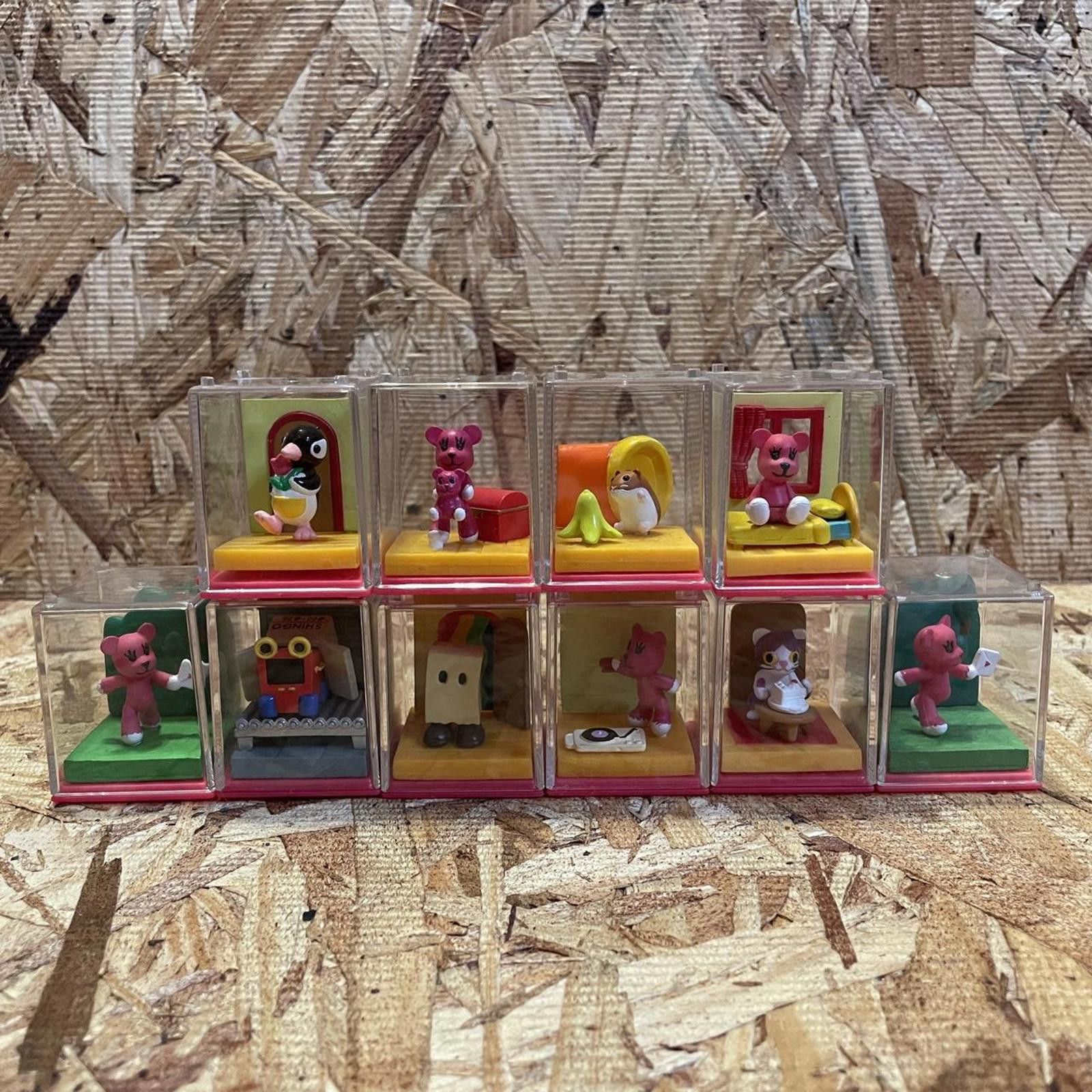 Other [90s Vintage] • : 1998 Bandai PostPet diorama figurine set Size ONE SIZE - 1 Thumbnail