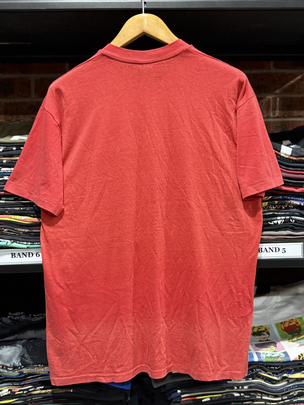 Logo 7 × NFL × Vintage Vintage NFL 49ERS Three Peat Thashed Paper Thin Tee Size US XL / EU 56 / 4 - 11 Thumbnail