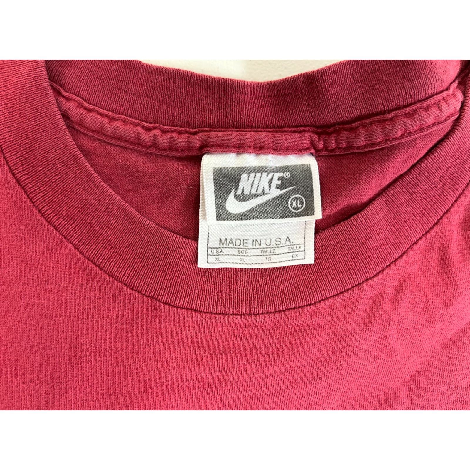 Nike Nike Men's Vintage 90s T-Shirt XL Red Cotton Embroidered Logo Crew Neck Short Sleeve Made in USA 100% Cotton 90s Theme Vintage Size US XL / EU 56 / 4 - 3 Thumbnail