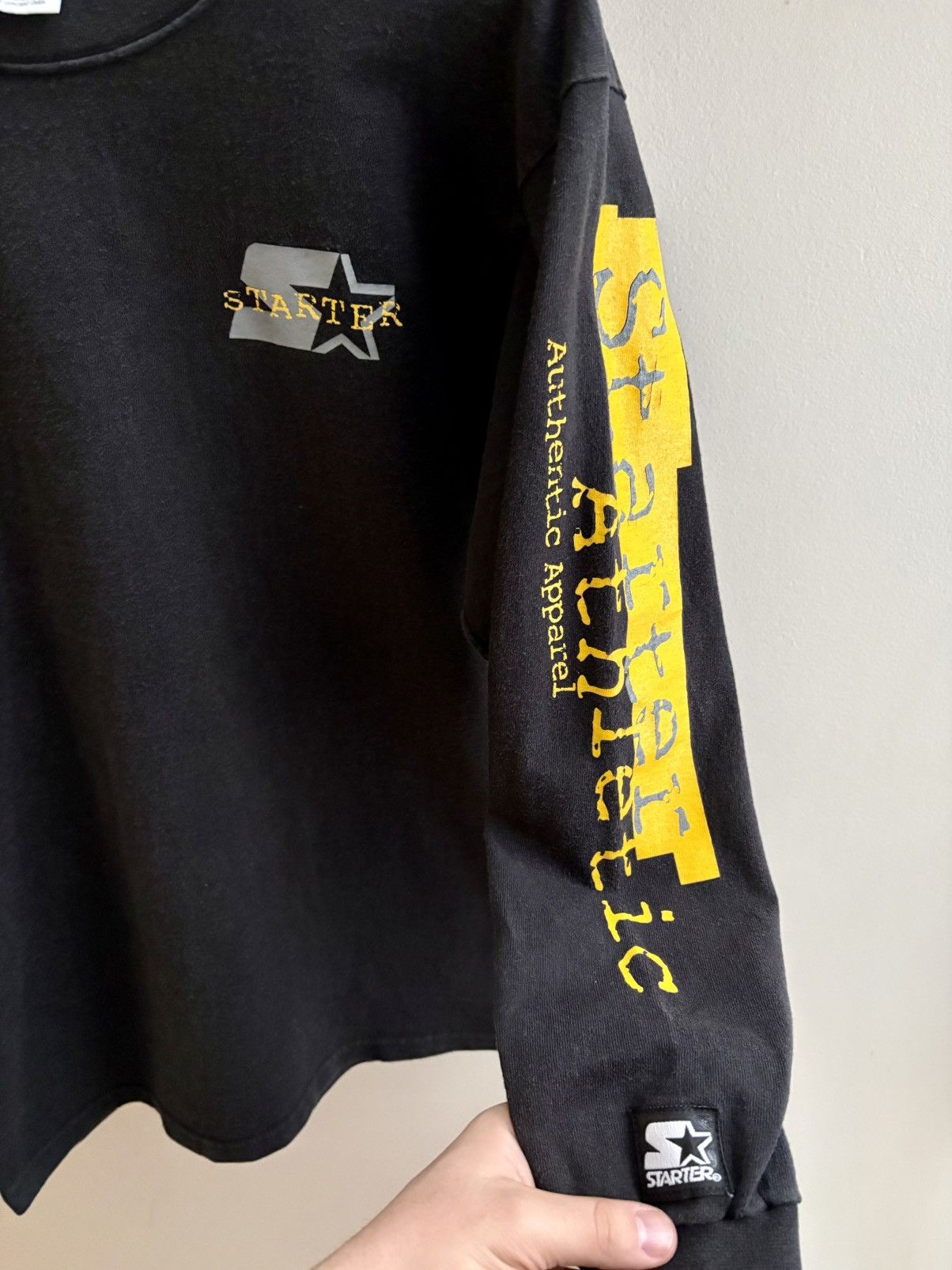 Starter Starter VTG 90s black/gold longsleeve shirt S/M Made in USA Size US M / EU 48-50 / 2 - 2 Thumbnail