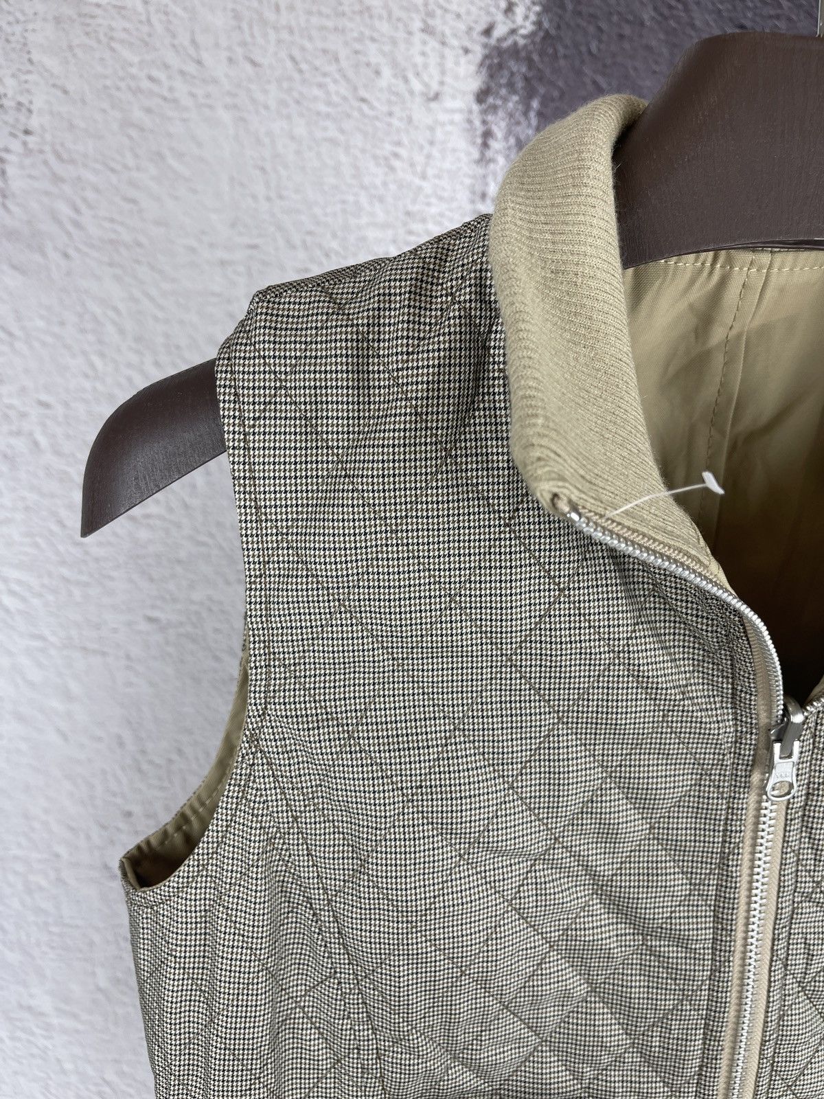 Aquascutum Aquascutum Japan women’s reversible checkered/beige vest Size S / US 4 / IT 40 - 4 Thumbnail