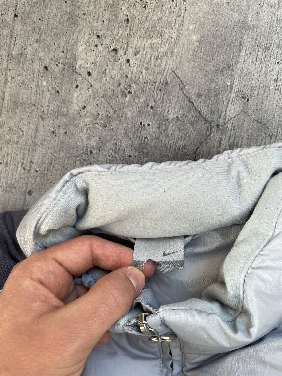 Nike × Vintage Vintage Nike Puffer Vest 00s Size S / US 4 / IT 40 - 9 Thumbnail