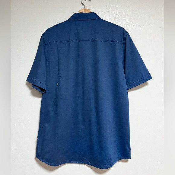 Kit and Ace Kit and Ace Blue Short-Sleeve Button-Up Shirt - L Size US L / EU 52-54 / 3 - 7 Thumbnail