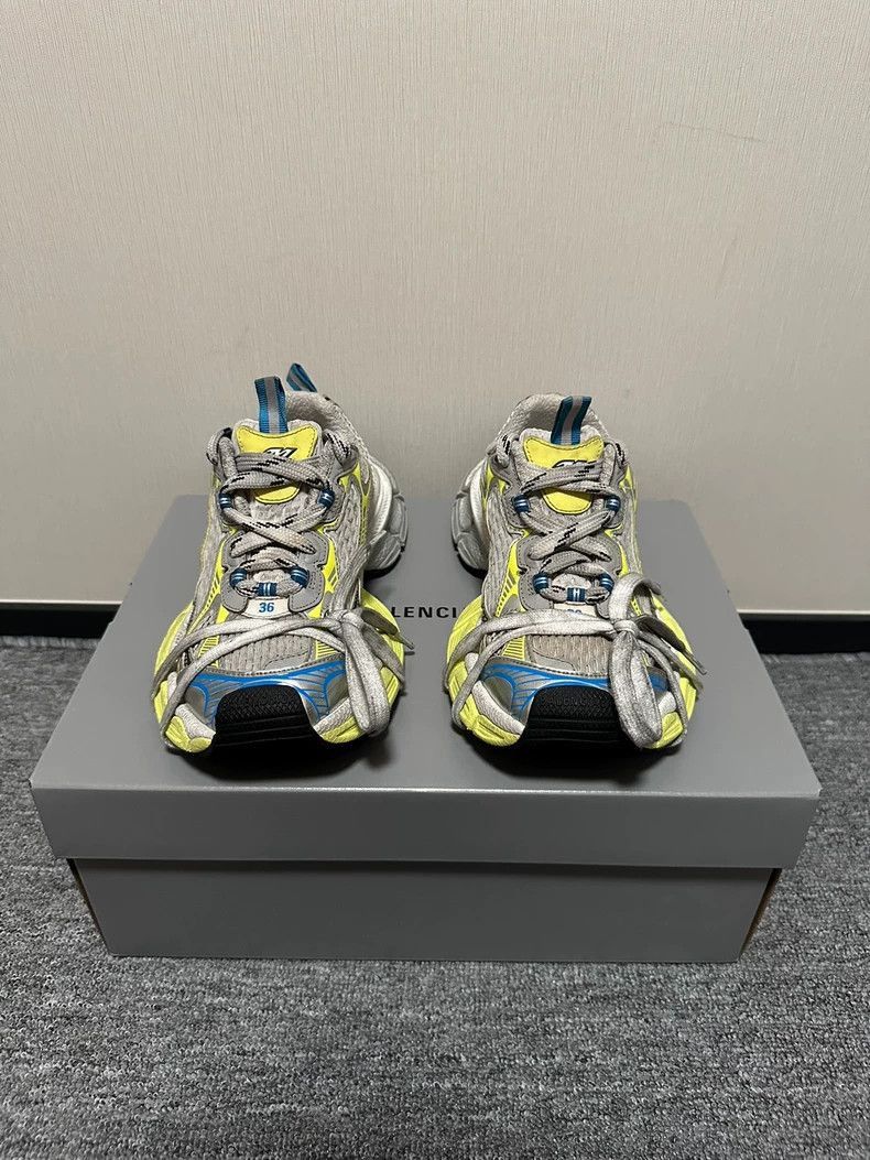 Balenciaga Balenciaga Balenciaga Sneakers in Gray Yellow Blue Color - Size US 6 / IT 36 - 2 Thumbnail