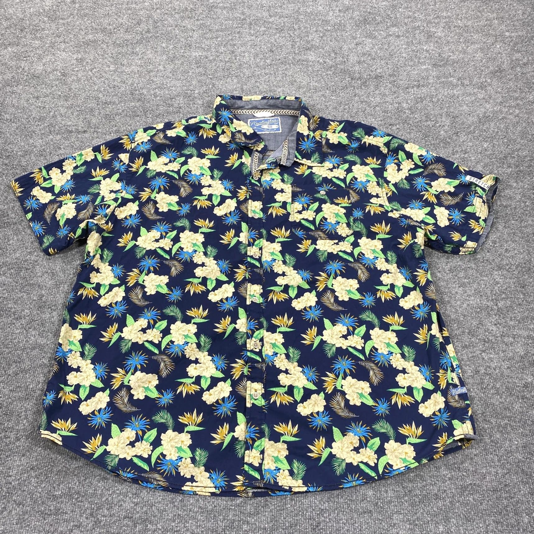 Vintage VINTAGE Huntington Beach Club Shirt Mens Big 4X Blue Floral Short Sleeve Button Up Size US XXL / EU 58 / 5 - 2 Thumbnail