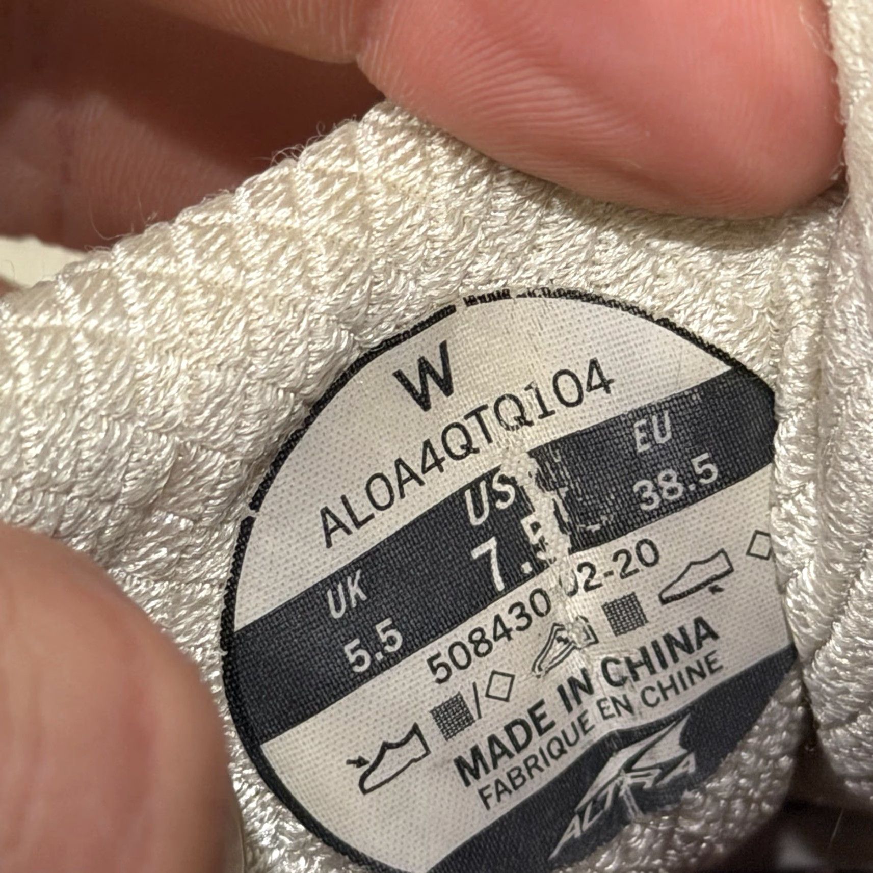 Altra Altra Provision Womens Sneaker Size 7.5 White Colour Burgundy Grey Size US 6 / IT 36 - 3 Thumbnail