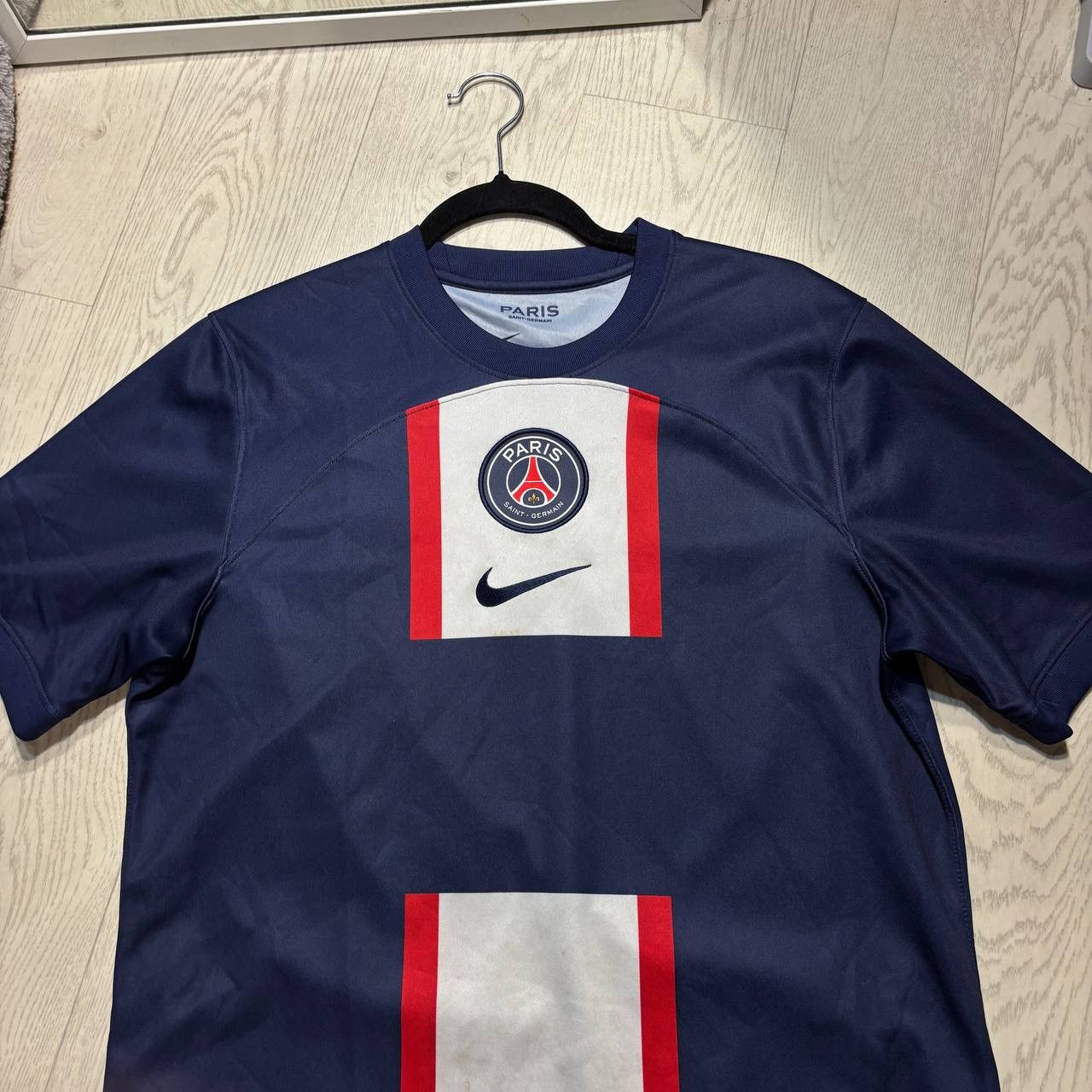 Nike Nike PSG jersey Size:M Size US M / EU 48-50 / 2 - 3 Thumbnail