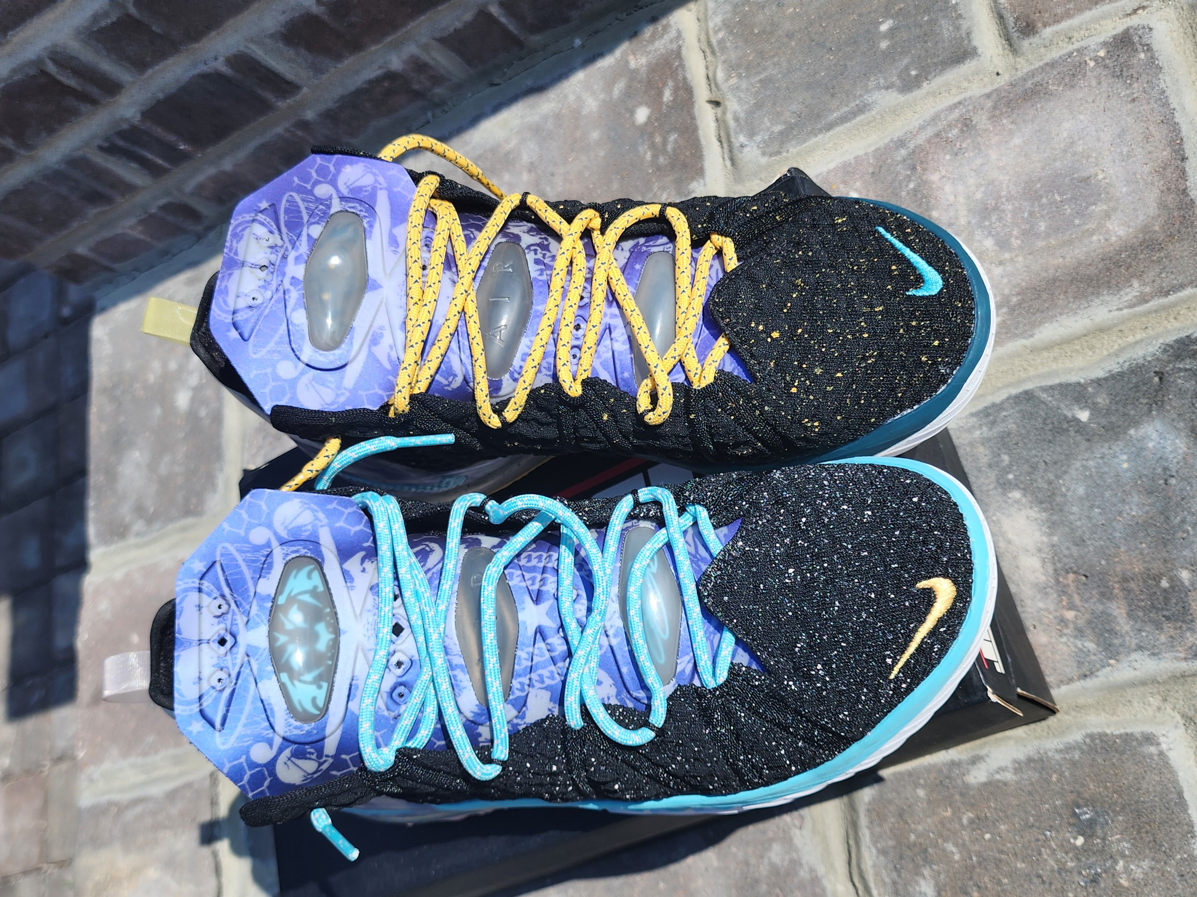Nike Lebron 18 Reflections Size 9.5 Size US 9.5 / EU 42-43 - 2 Thumbnail