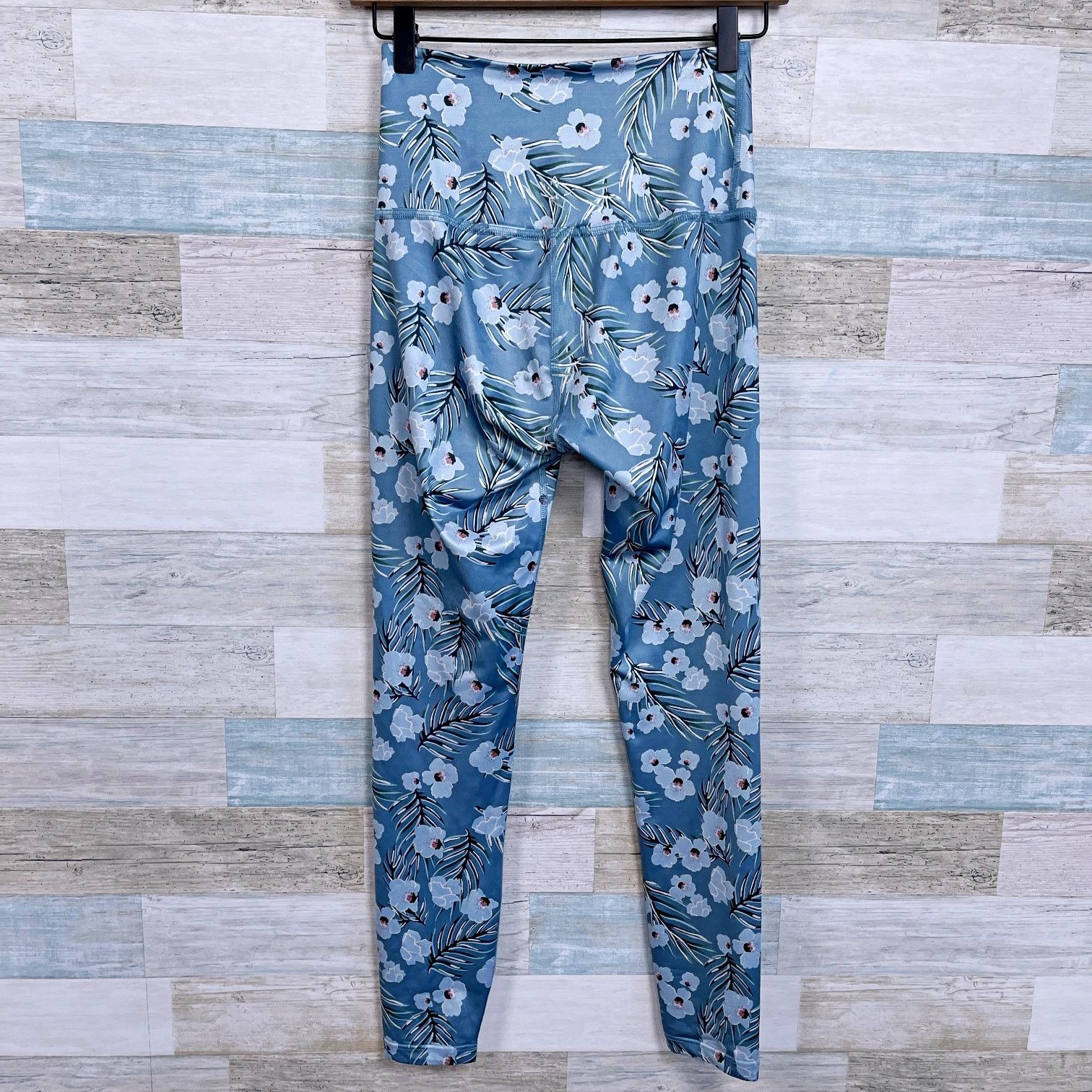 Beyond Yoga Beyond Yoga Floral Lux Print High Waist Midi Leggings Blue S Size 25" / US 0 / IT 36 - 3 Thumbnail