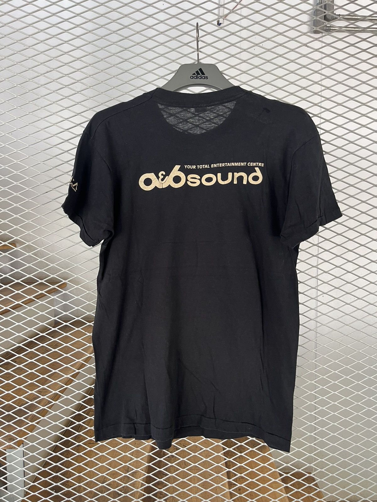 Band Tees × Vintage Vintage THE TRAGICALLY HIP Road Apples 1991’s Band T-shirt Size US XL / EU 56 / 4 - 3 Thumbnail
