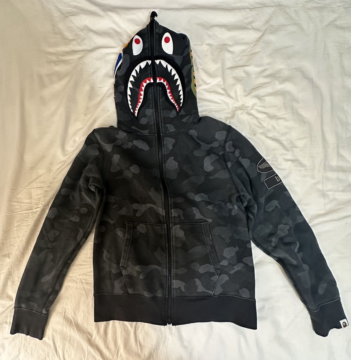 Bape Dot Camo Shark Full Zip Hoodie Size US M / EU 48-50 / 2 - 1 Thumbnail