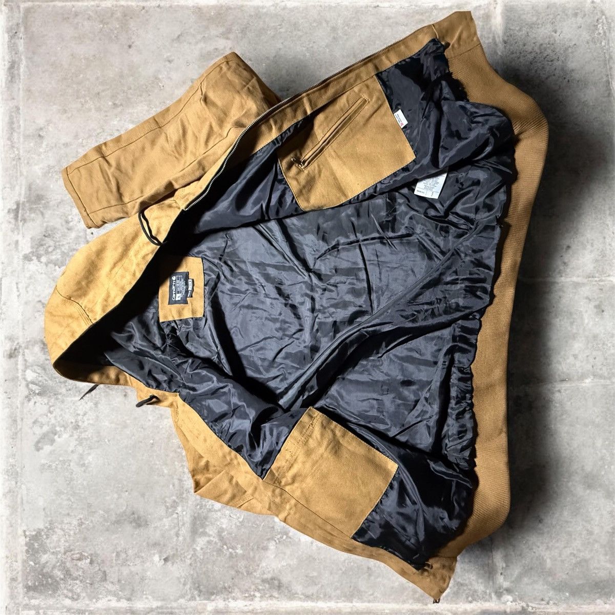 Carhartt Carhartt J130 Hooded Jacket Size Small Tan New Size US S / EU 44-46 / 1 - 5 Thumbnail